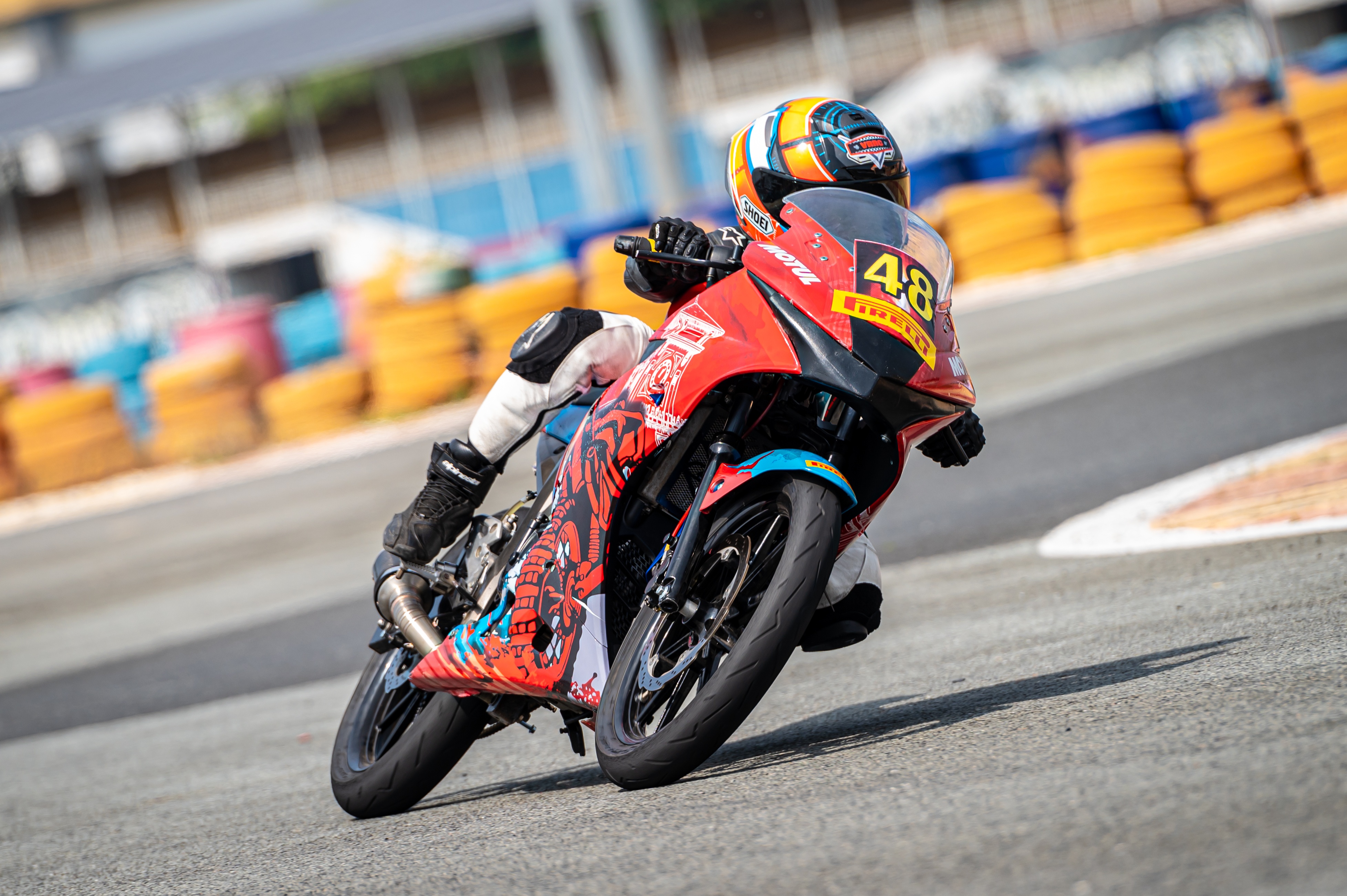 Dua xe the thao Viet Nam bung no anh 5