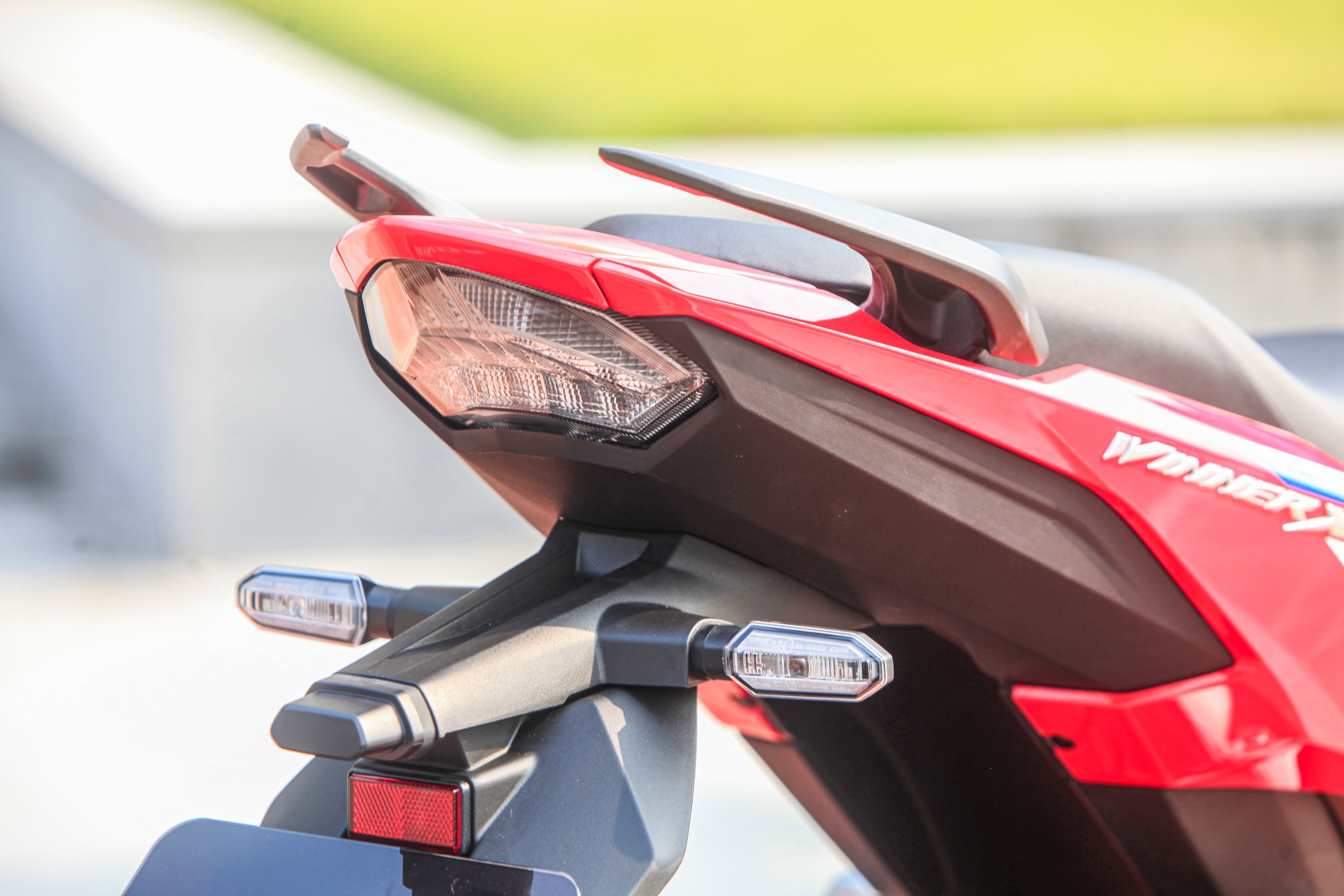 Chi tiết Honda Winner X mới vừa ra mắt ảnh 9 Chi tiet Honda Winner X moi vua ra mat anh 9