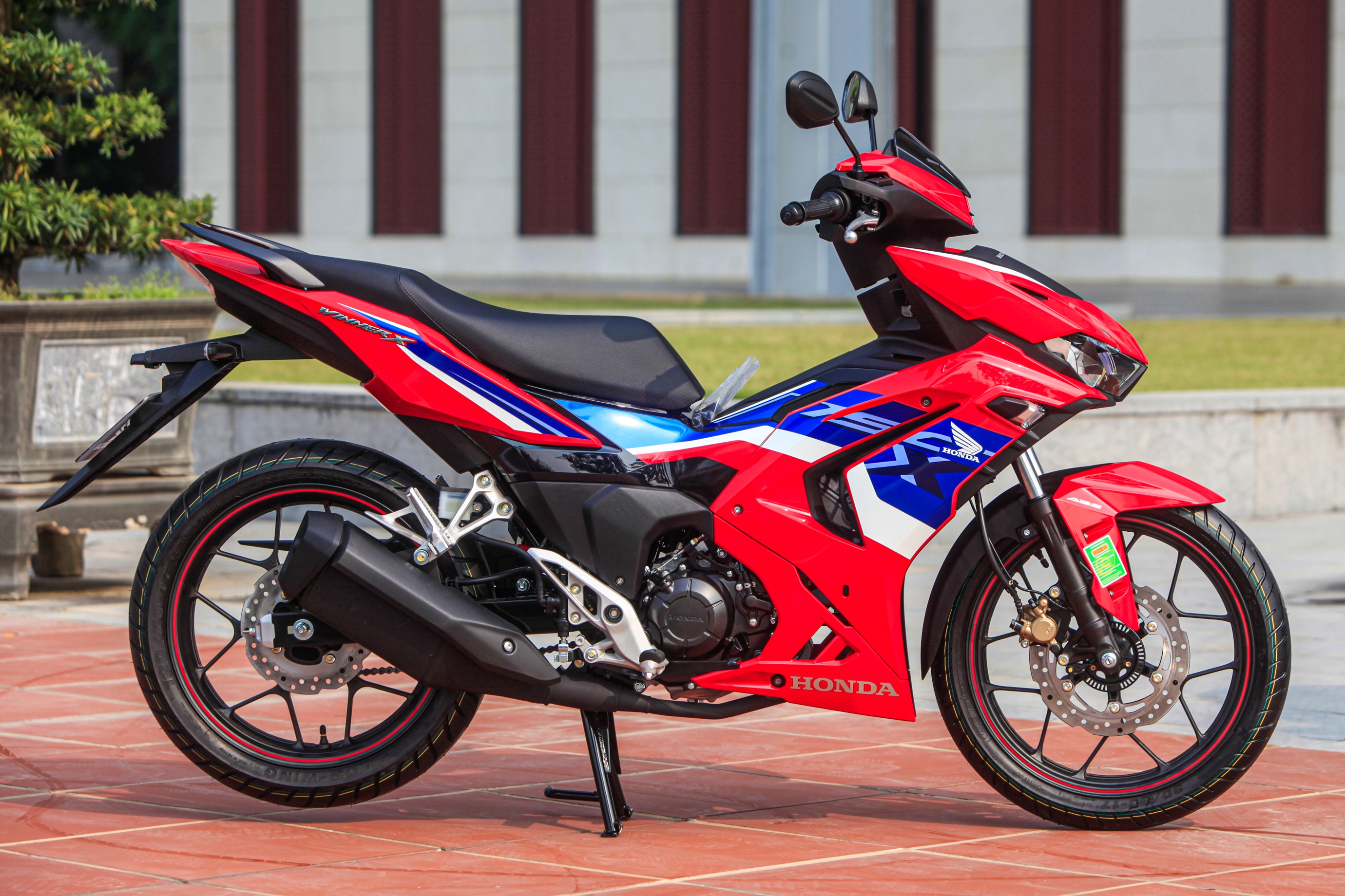 Chi tiết Honda Winner X mới vừa ra mắt ảnh 2 Chi tiet Honda Winner X moi vua ra mat anh 2