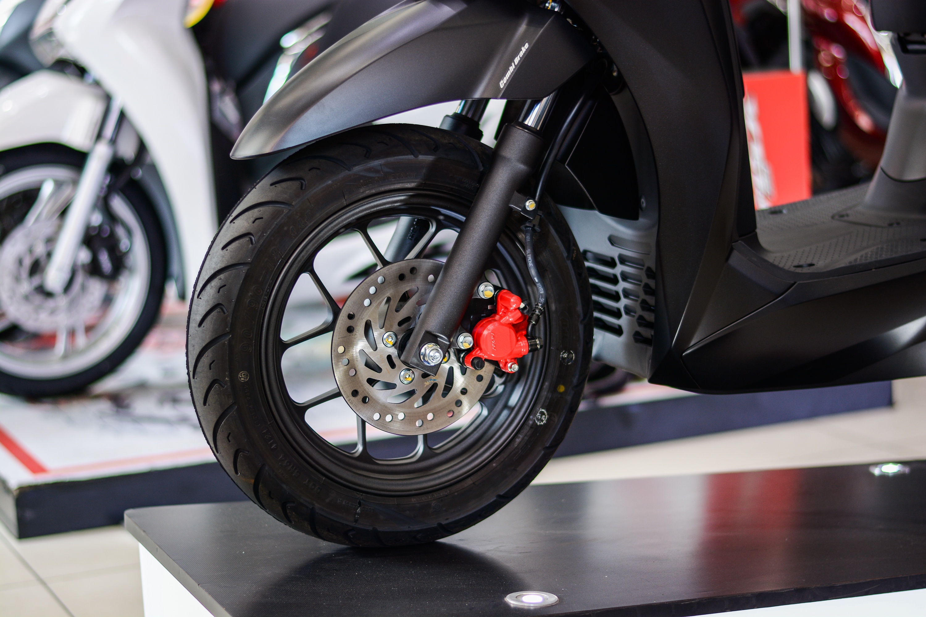 Honda Lead the he moi ve dai ly anh 4