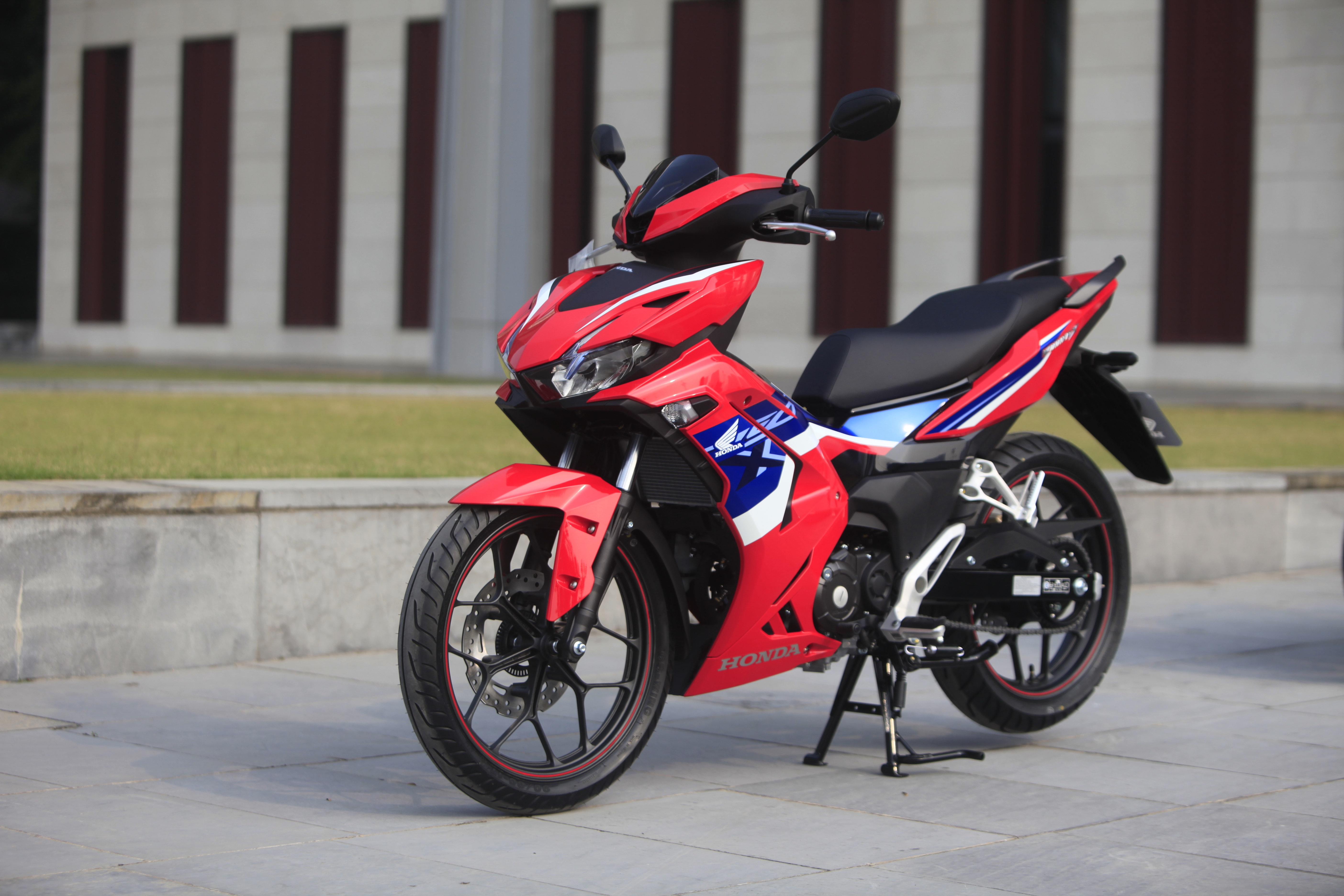 Honda Winner X 2022 co du suc danh bai Yamaha Exciter 155? hinh anh