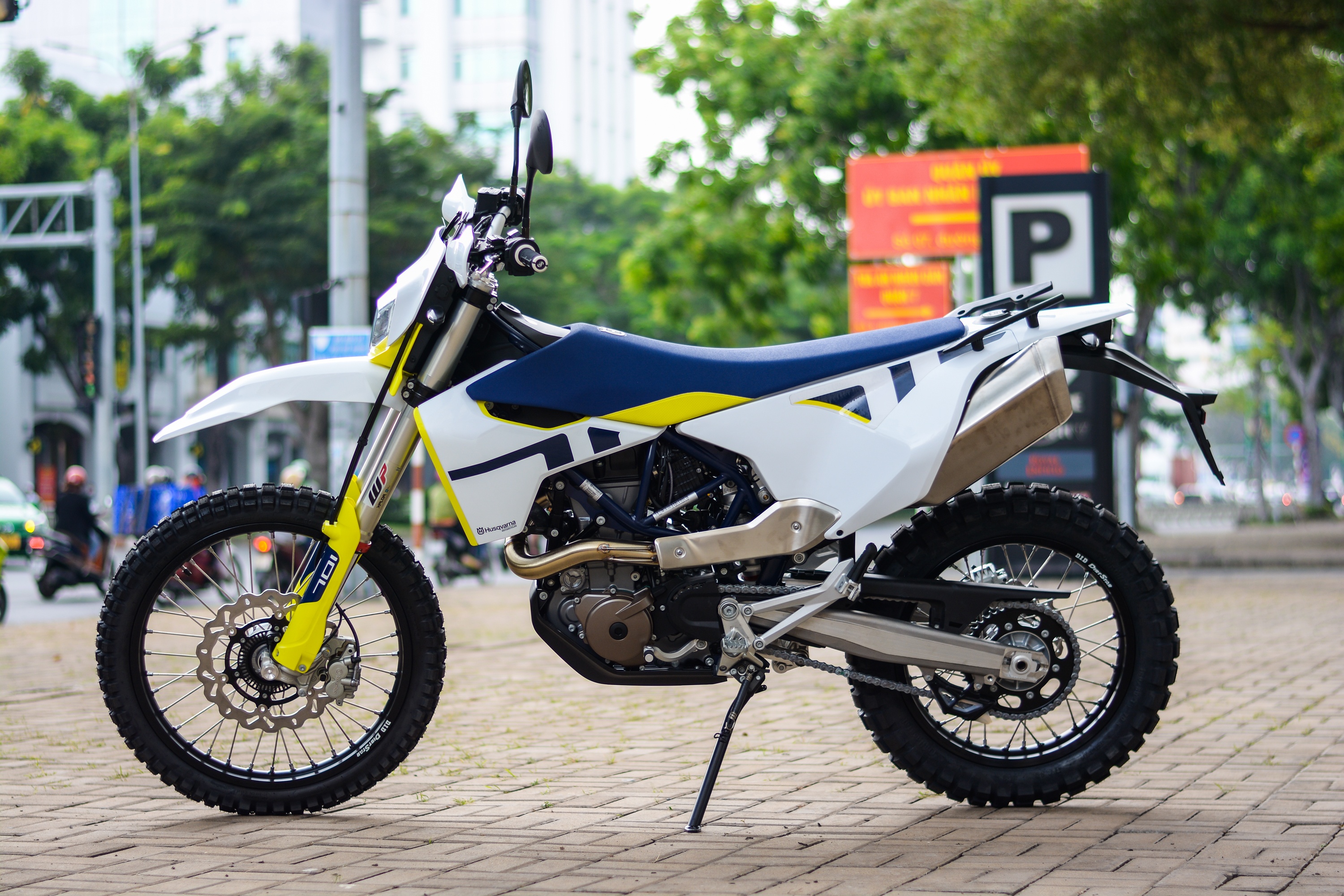 môtô Husqvarna 701 Enduro tại Việt Nam ảnh 2 moto Husqvarna 701 Enduro tai Viet Nam anh 2