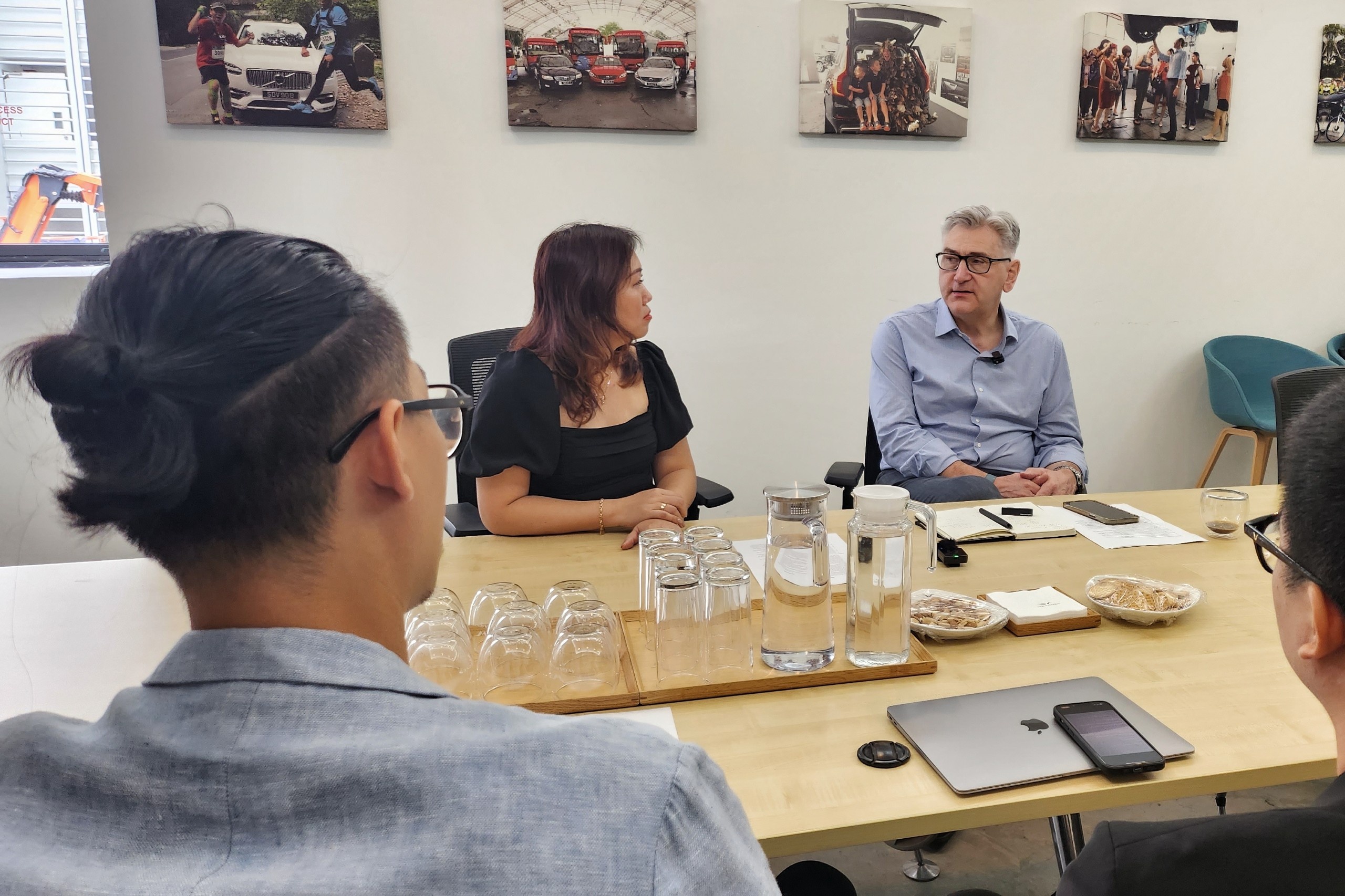 Xe dien Volvo Viet Nam anh 2