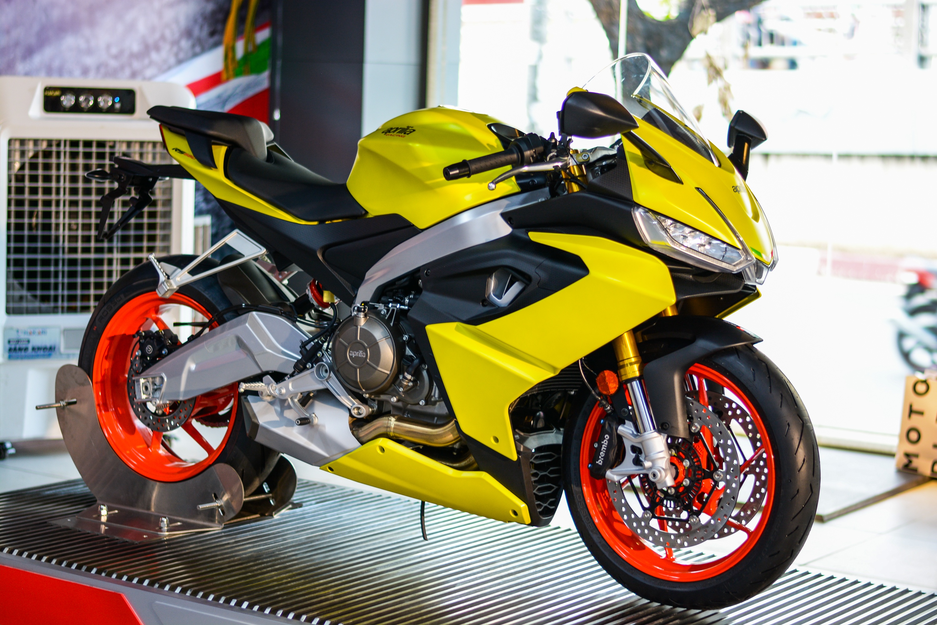 Chi tiet moto Aprilia RS 660 anh 10