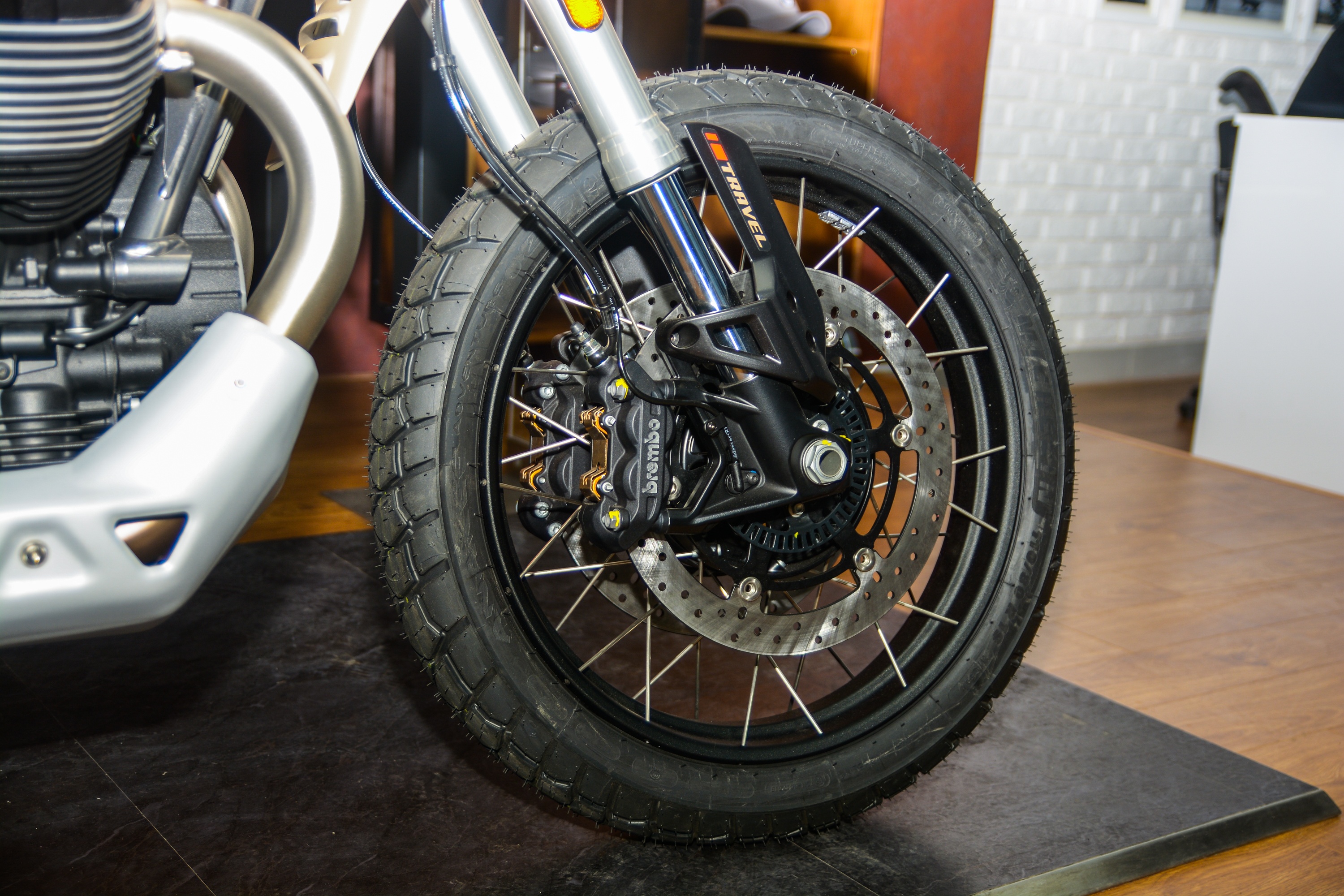 môtô phượt Moto Guzzi V85 TT ảnh 5 moto phuot Moto Guzzi V85 TT anh 5