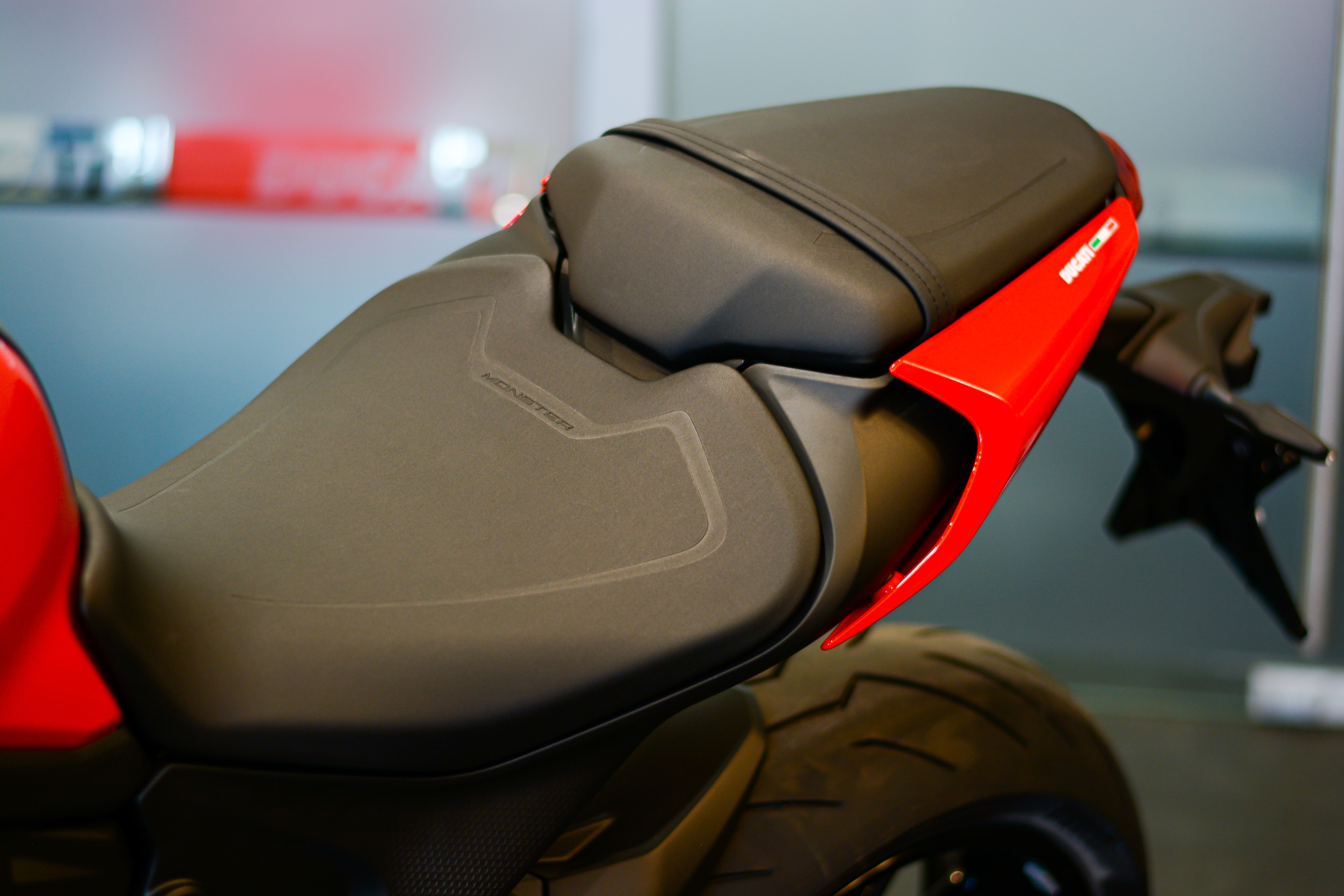 Ducati Monster thế hệ mới về Việt Nam ảnh 13 Ducati Monster the he moi ve Viet Nam anh 13