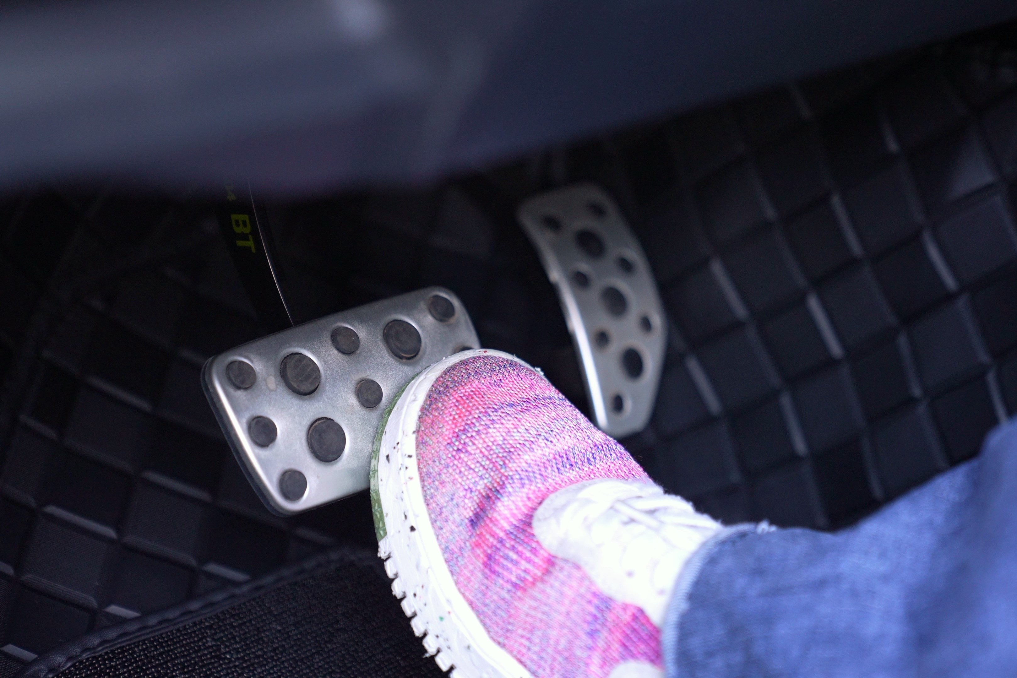 Dap nham chan ga anh 3