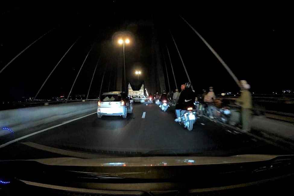 Trải nghiệm lái xe về miền Tây đón Tết ảnh 4 Trai nghiem lai xe ve mien Tay don Tet anh 4