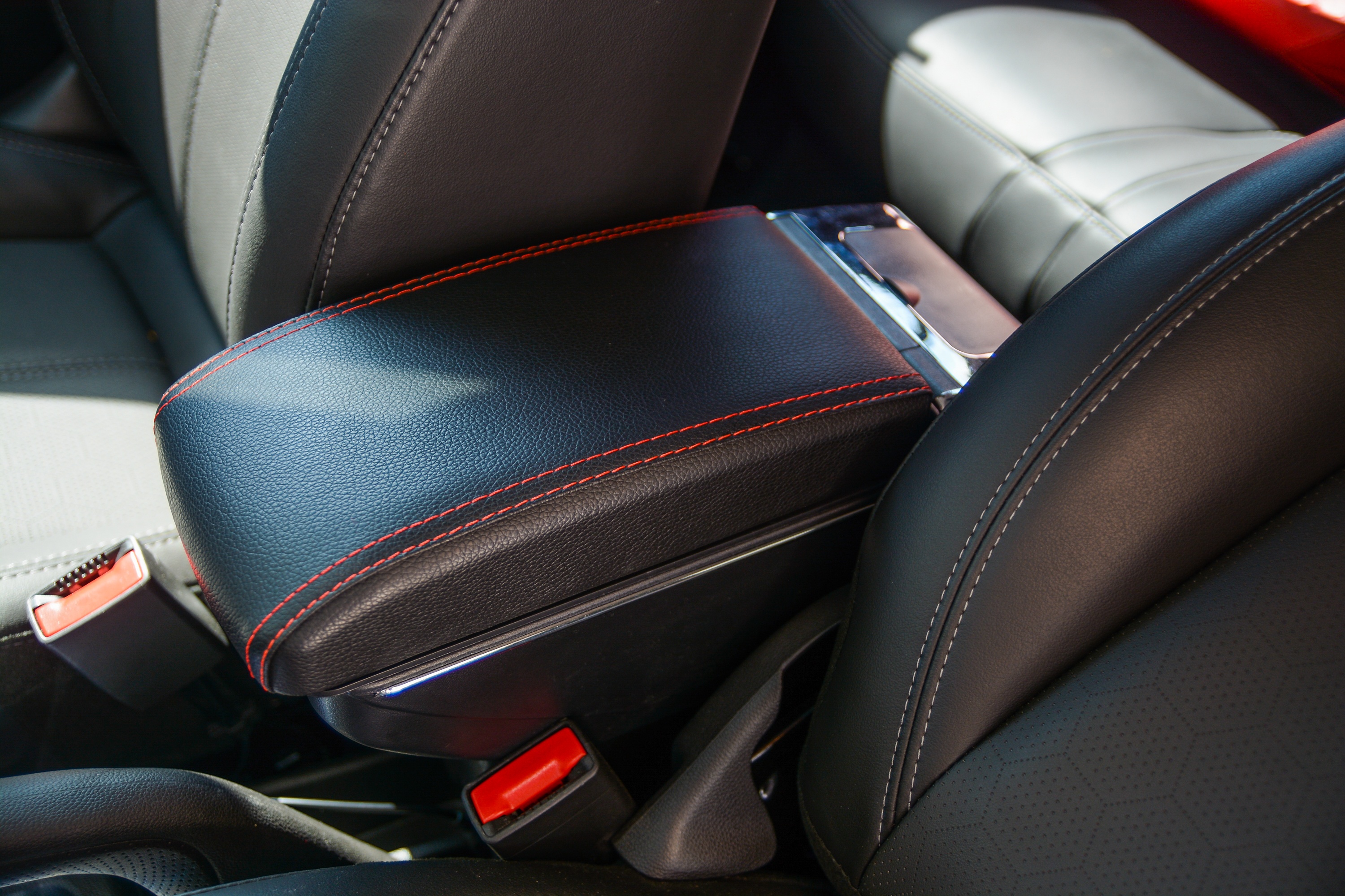 phu kien nen lap tren oto anh 6