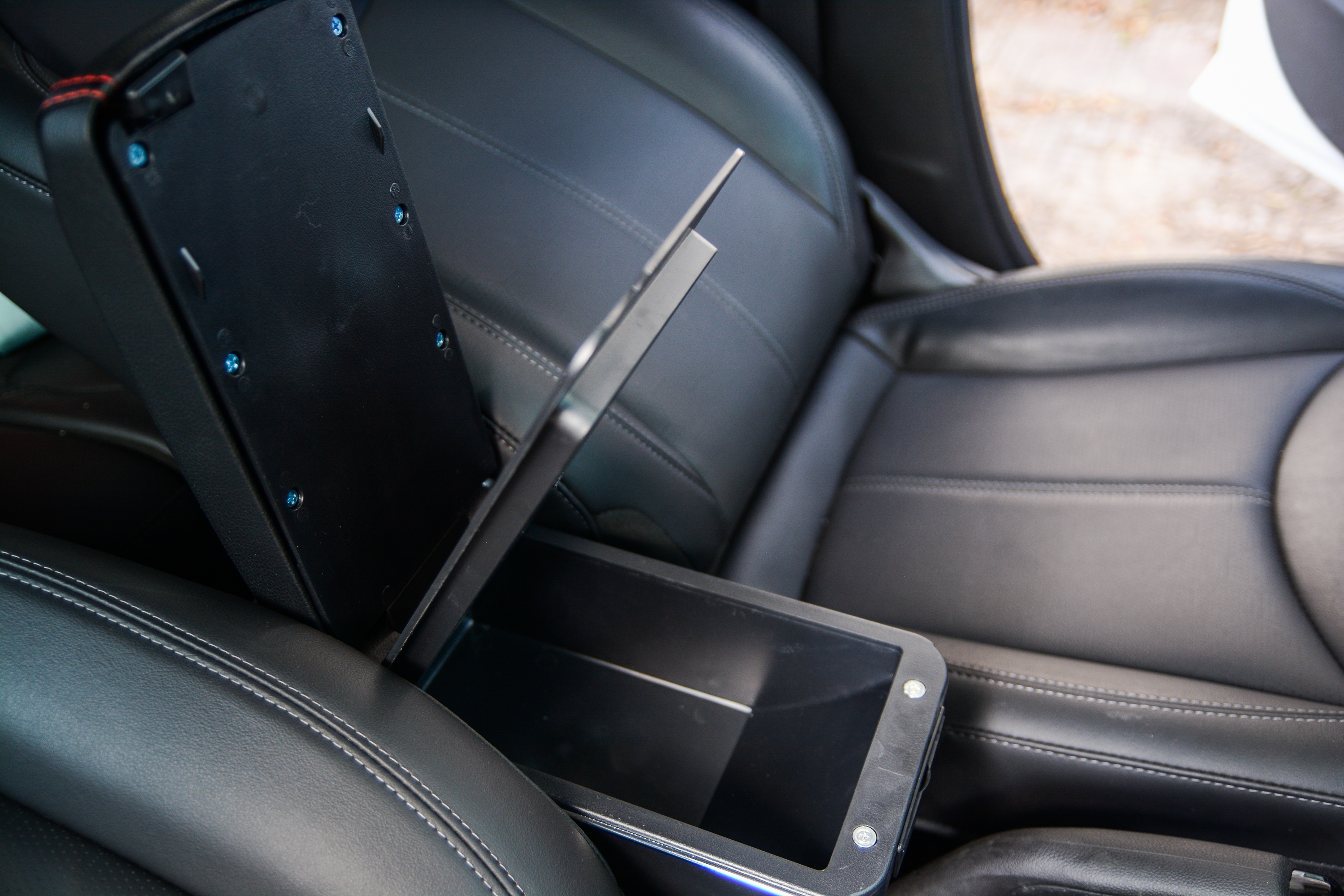 phu kien nen lap tren oto anh 7