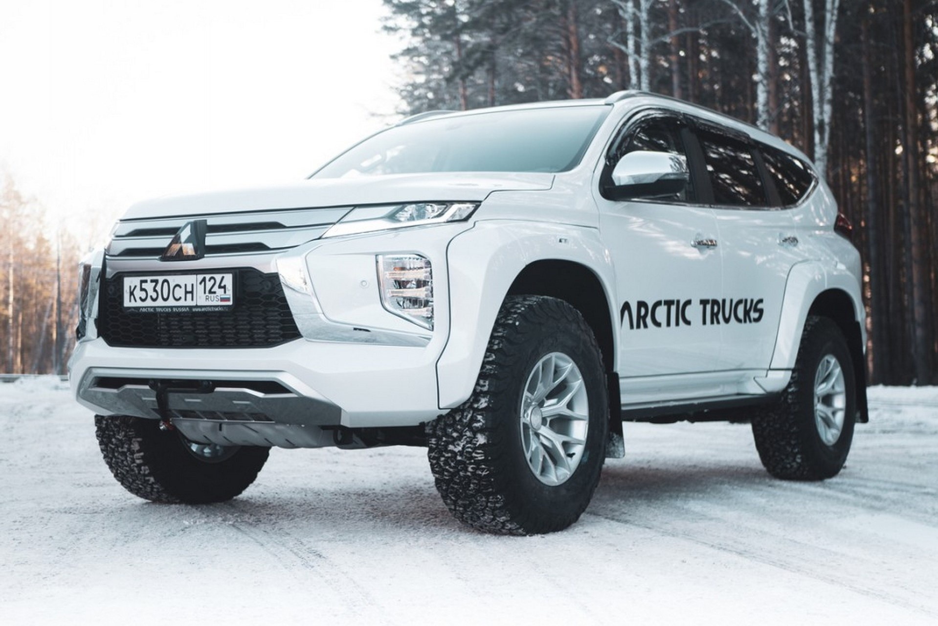 Mitsubishi Pajero Sport với bản độ off-road ảnh 2 Mitsubishi Pajero Sport voi ban do off-road anh 2
