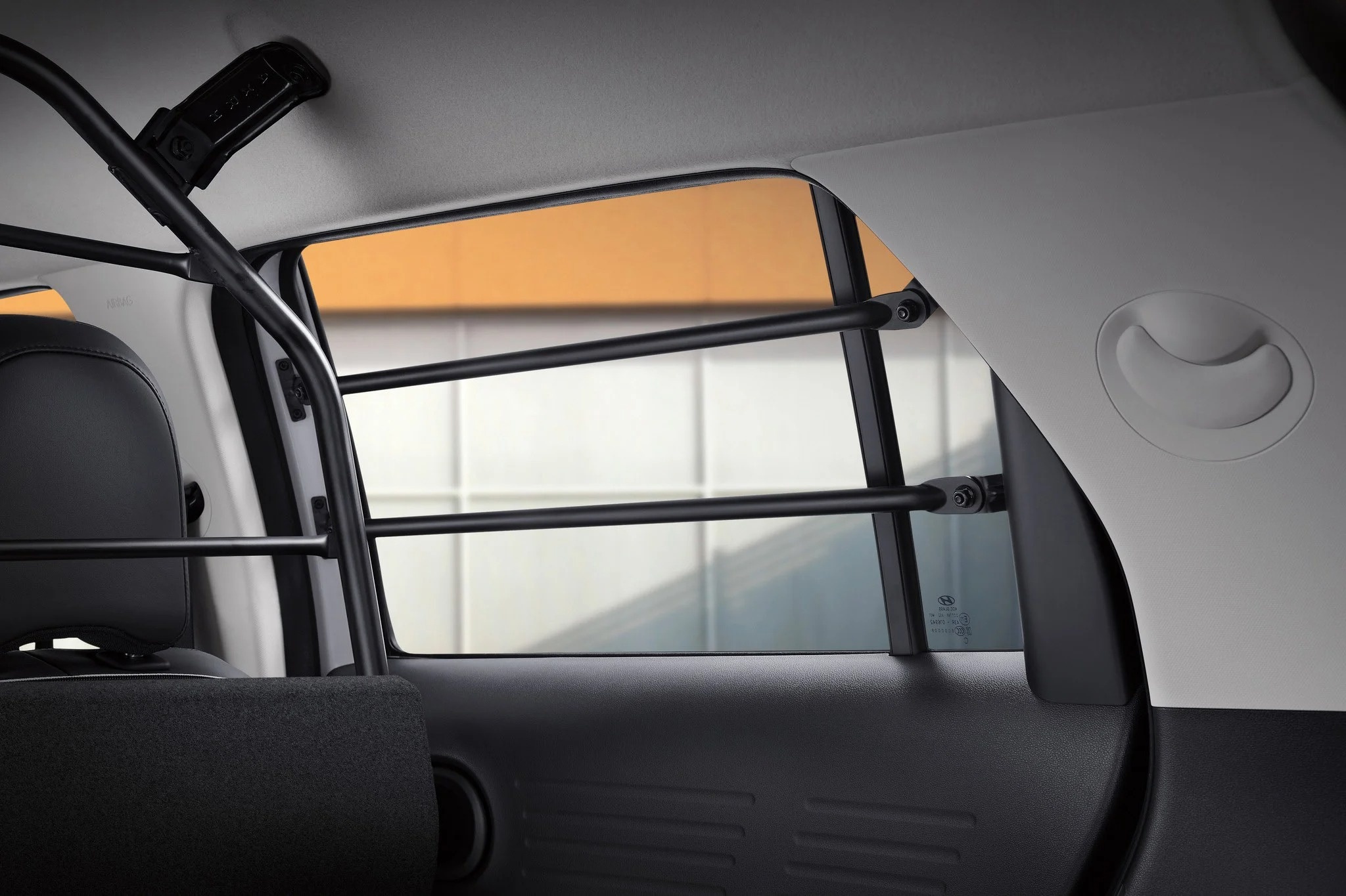 Hyundai giới thiệu hatchback 2 chỗ ảnh 2 Hyundai gioi thieu hatchback 2 cho anh 2