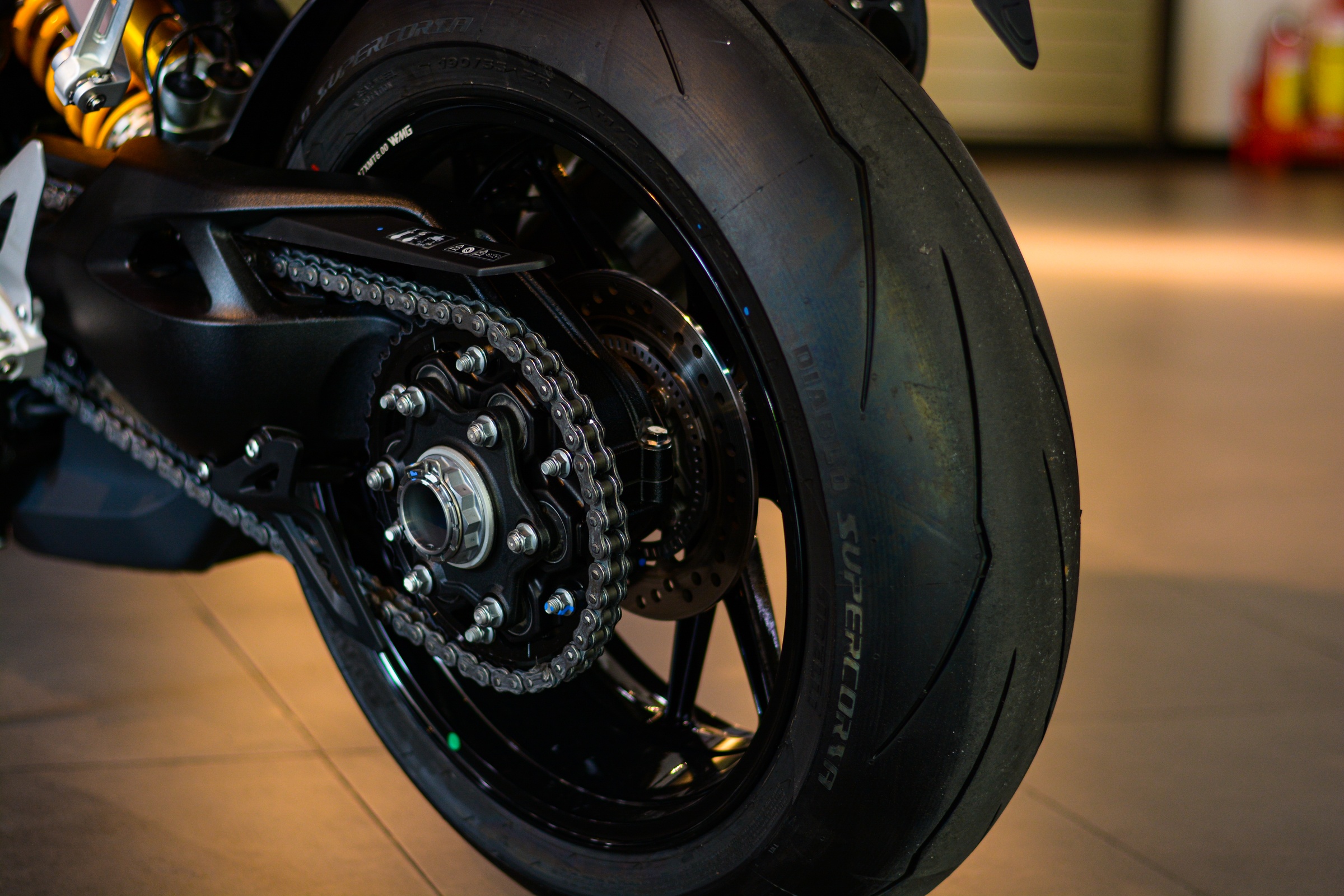 Triumph Speed Triple 1200 RR vua ve Viet Nam anh 15