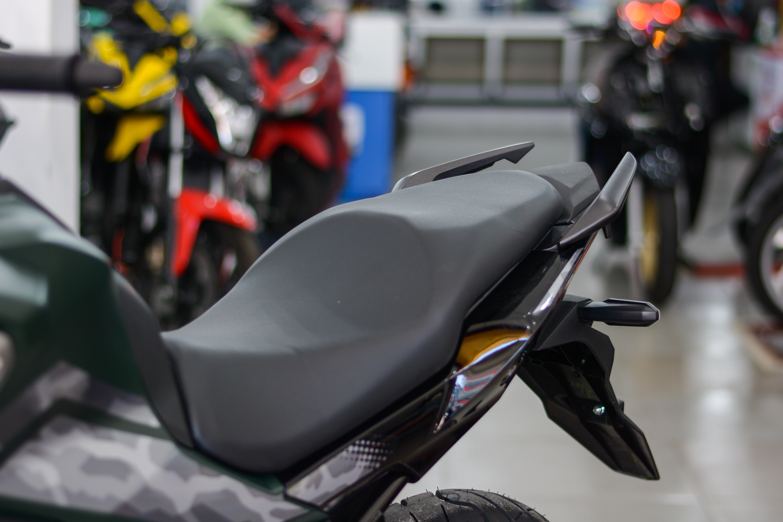 Honda CB150X mo ban tai Viet Nam anh 10