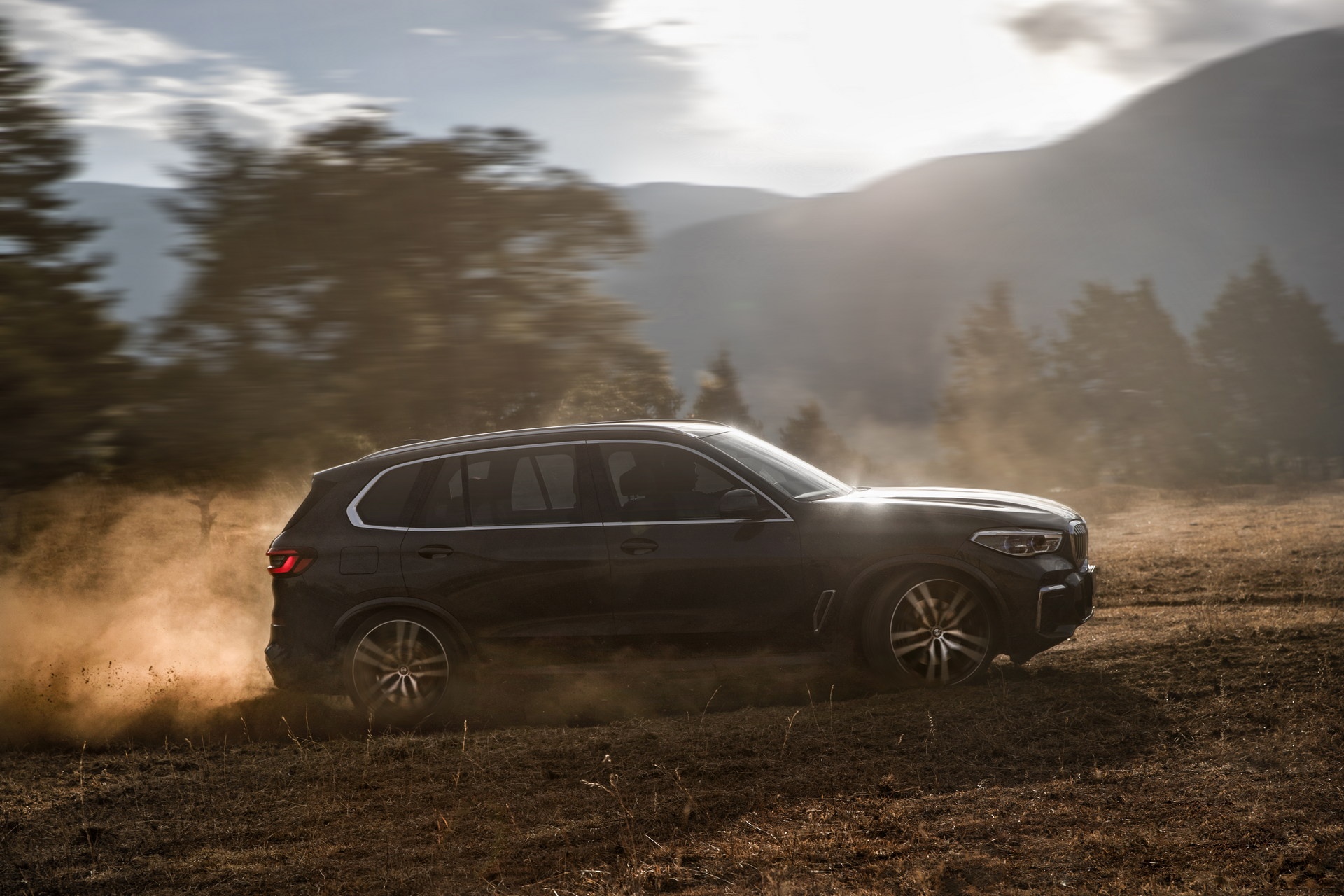 BMW X5 phiên bản trục cơ sở kéo dài ảnh 8 BMW X5 phien ban truc co so keo dai anh 8