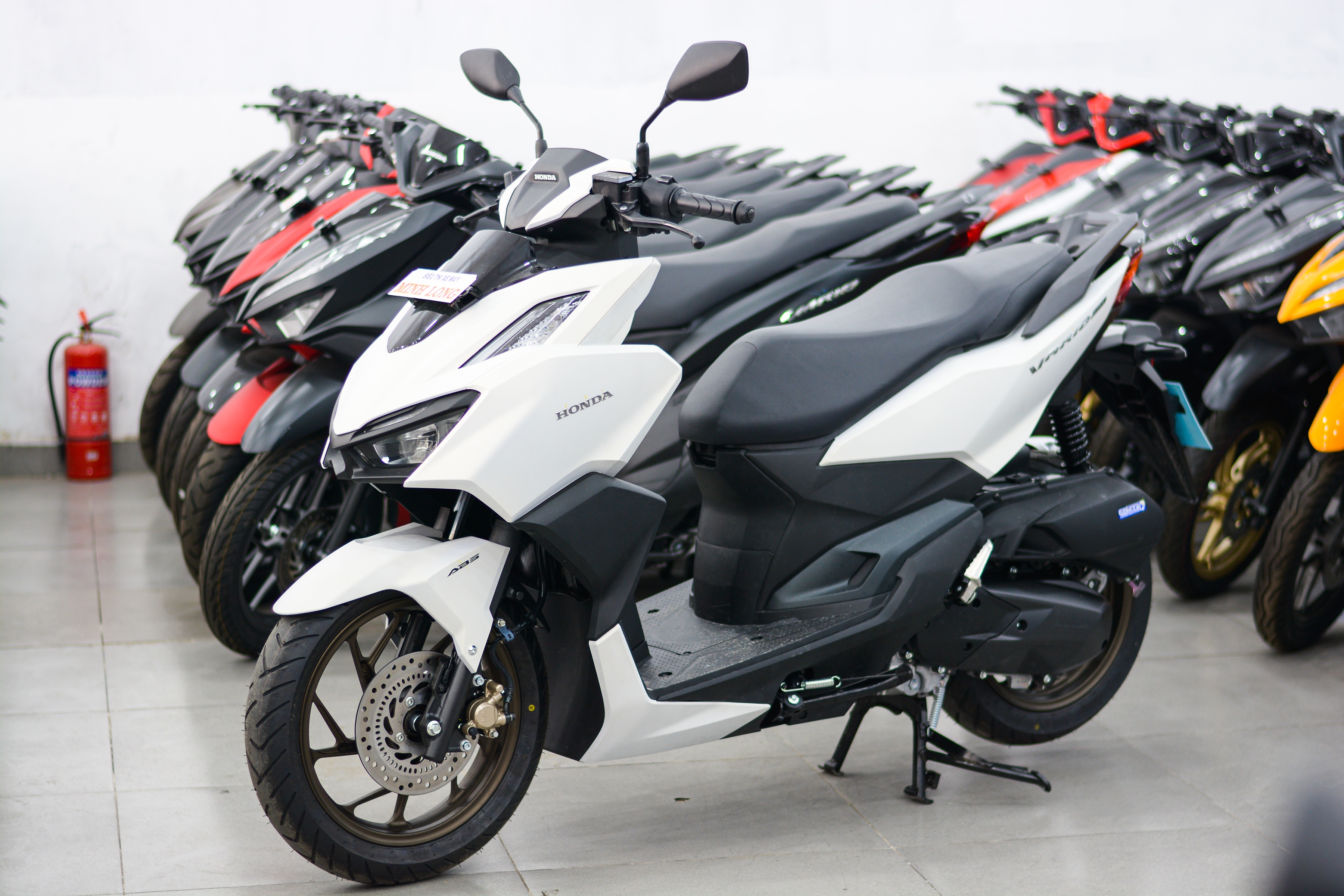 Vario 160 có khả năng được bán chính hãng tại Việt Nam ảnh 3 Vario 160 co kha nang duoc ban chinh hang tai Viet Nam anh 3