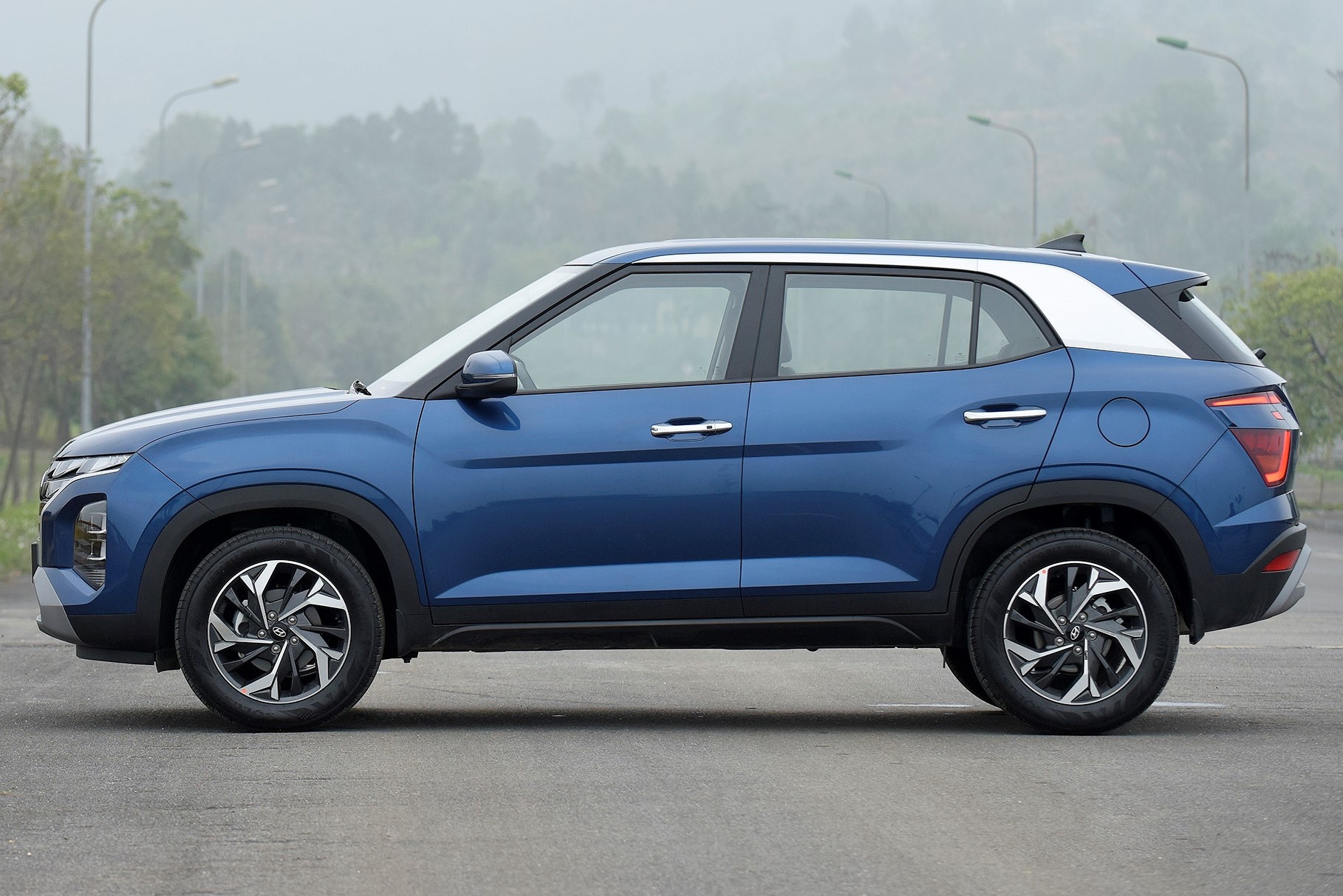 Hyundai Creta vừa ra mắt có gì để đấu với Kia Seltos ảnh 4 Hyundai Creta vua ra mat co gi de dau voi Kia Seltos anh 4