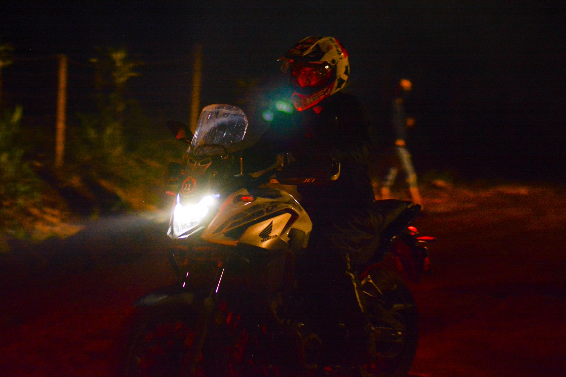 tung hoanh voi Honda Adventure Marathon Tour anh 8