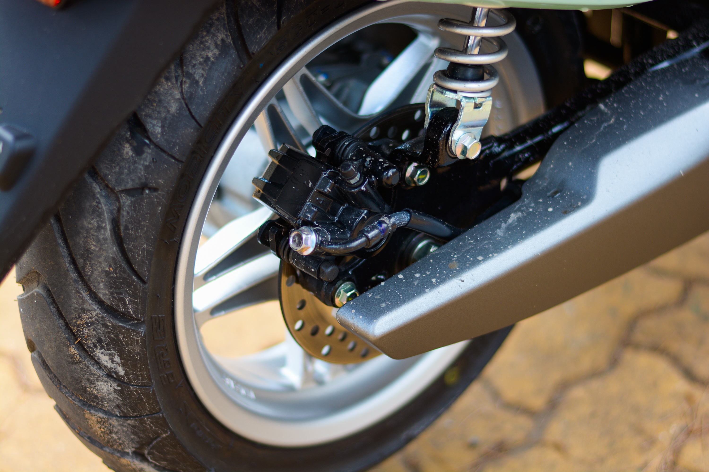 lua chon cung tam gia Honda Air Blade 160 anh 6