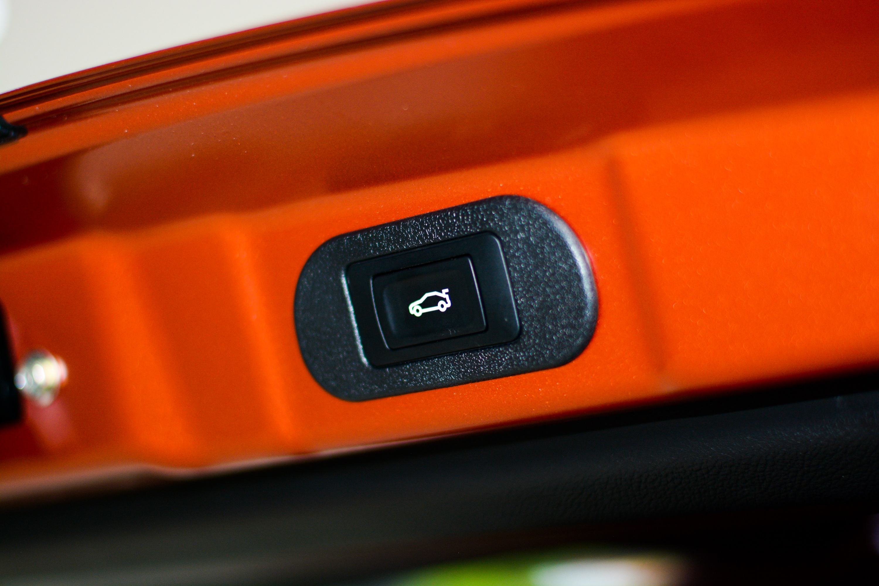 Suzuki XL7 Sport Limited gia 639, 9 trieu anh 9