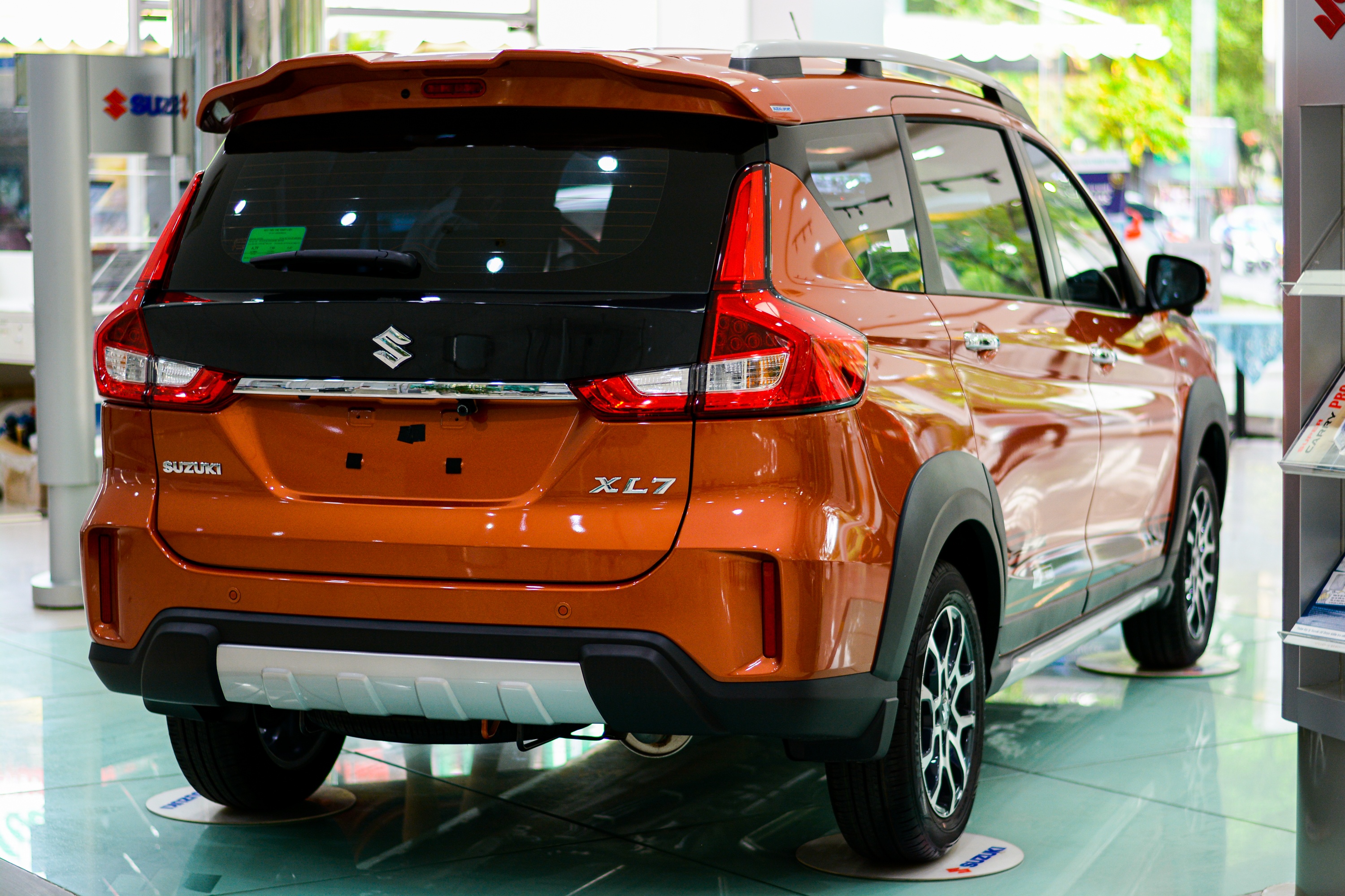 Suzuki XL7 Sport Limited gia 639, 9 trieu anh 17