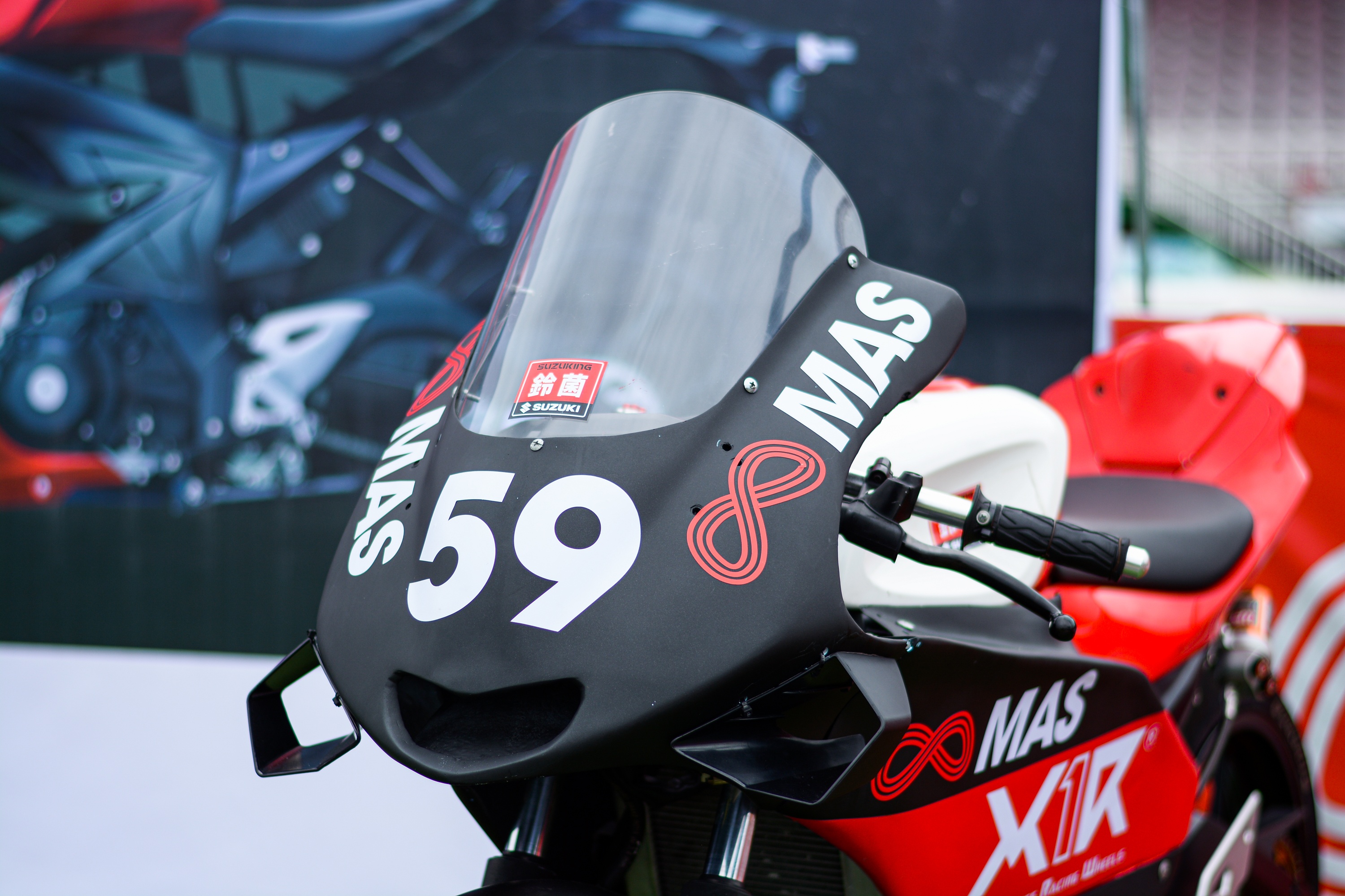 Suzuki GSX-R150 phiên bản xe đua ảnh 3 Suzuki GSX-R150 phien ban xe dua anh 3