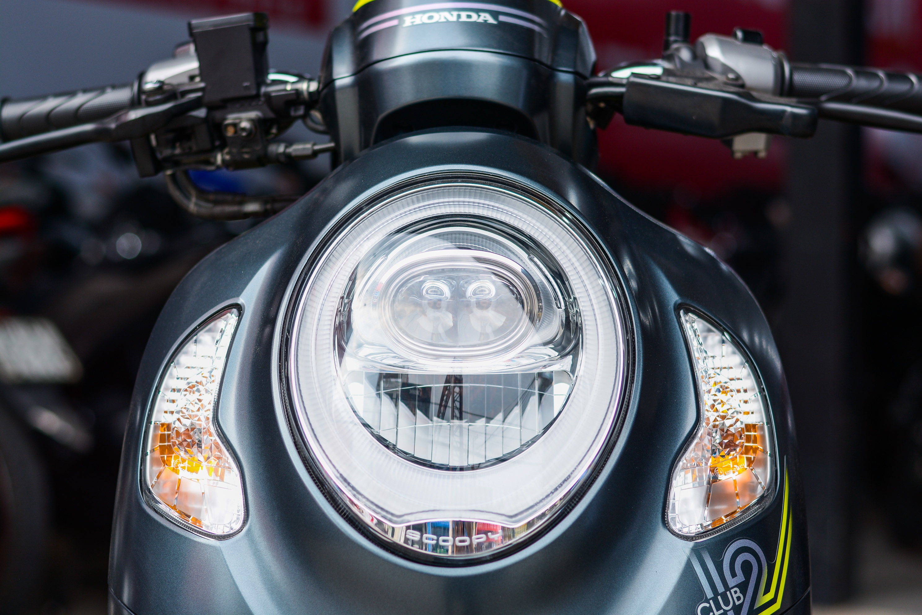 Chi tiet Honda Scoopy 2022 vua ve Viet Nam anh 3