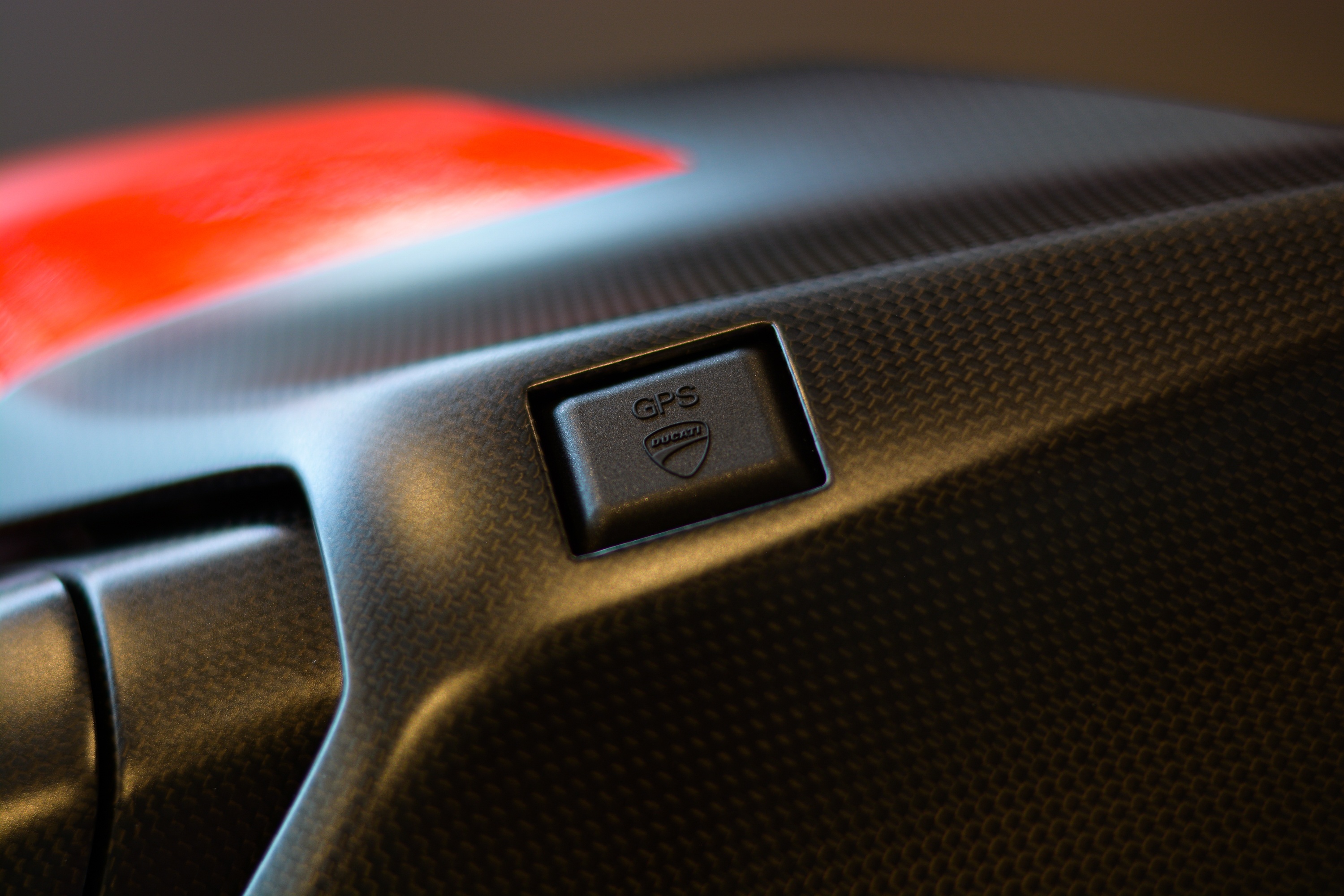 sieu moto Ducati Superleggera V4 cua Minh Nhua anh 8