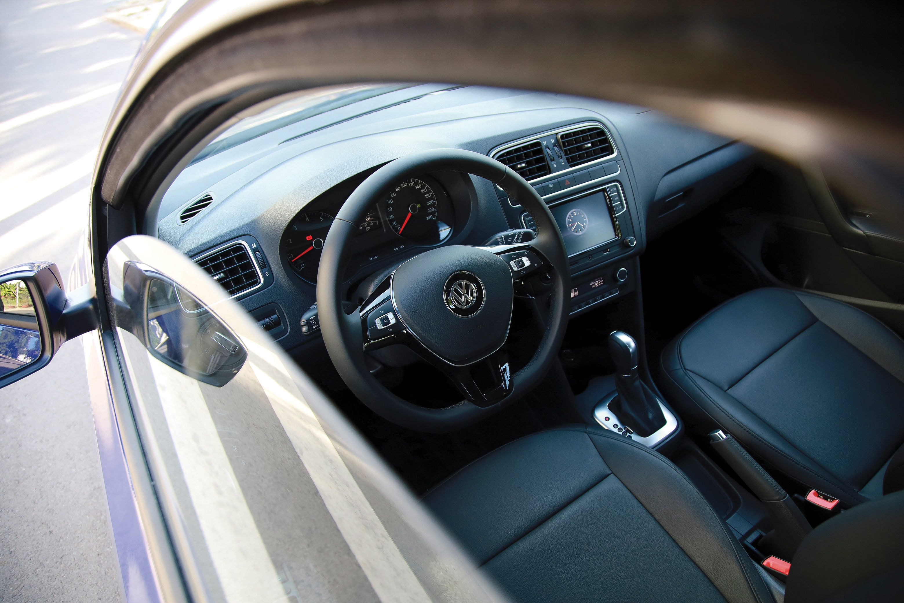 Volkswagen Polo có thêm phiên bản thể thao ảnh 3 Volkswagen Polo co them phien ban the thao anh 3