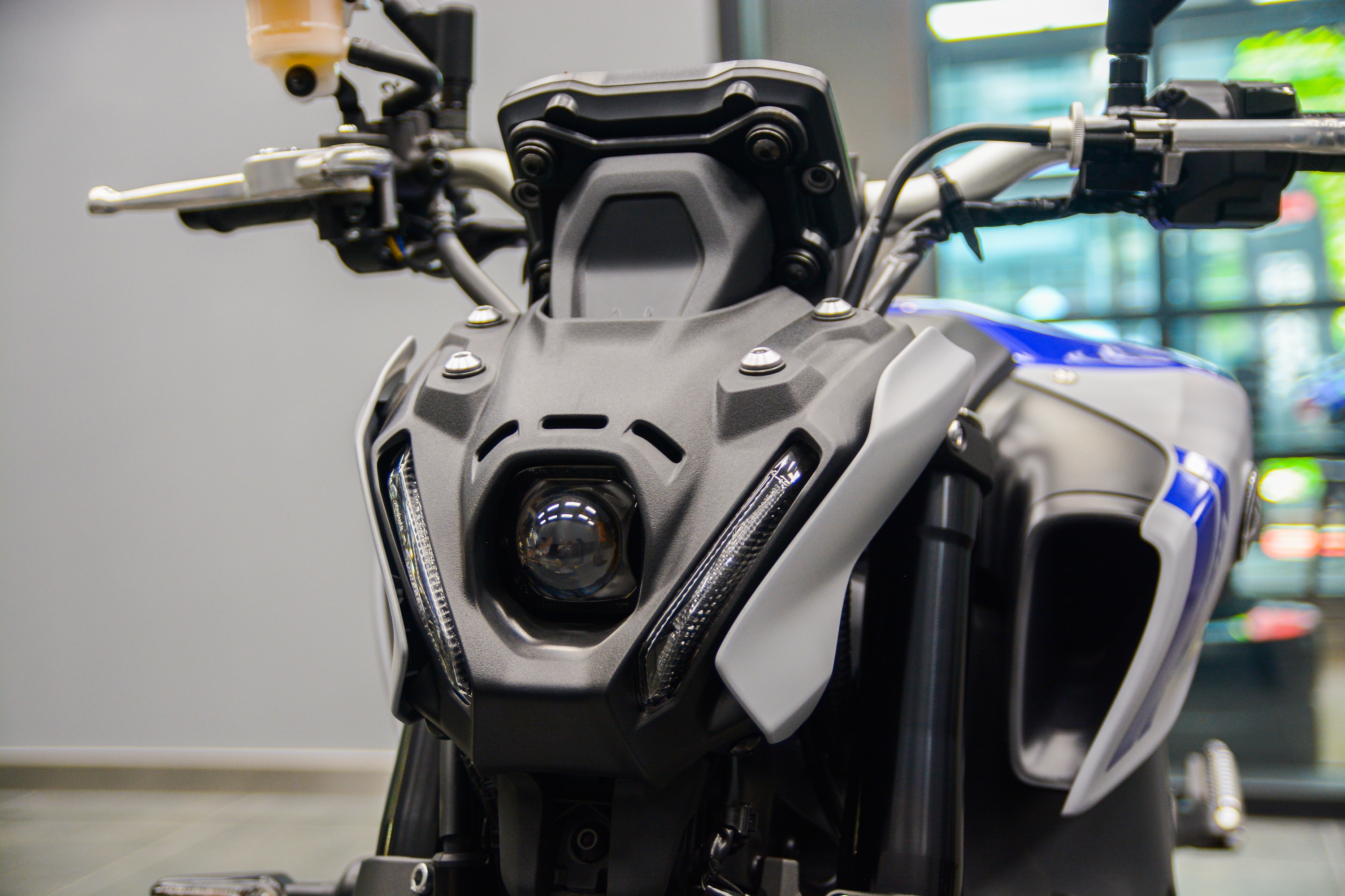 Yamaha MT-09 phân phối chính hãng có gì đặc biệt ảnh 5 Yamaha MT-09 phan phoi chinh hang co gi dac biet anh 5