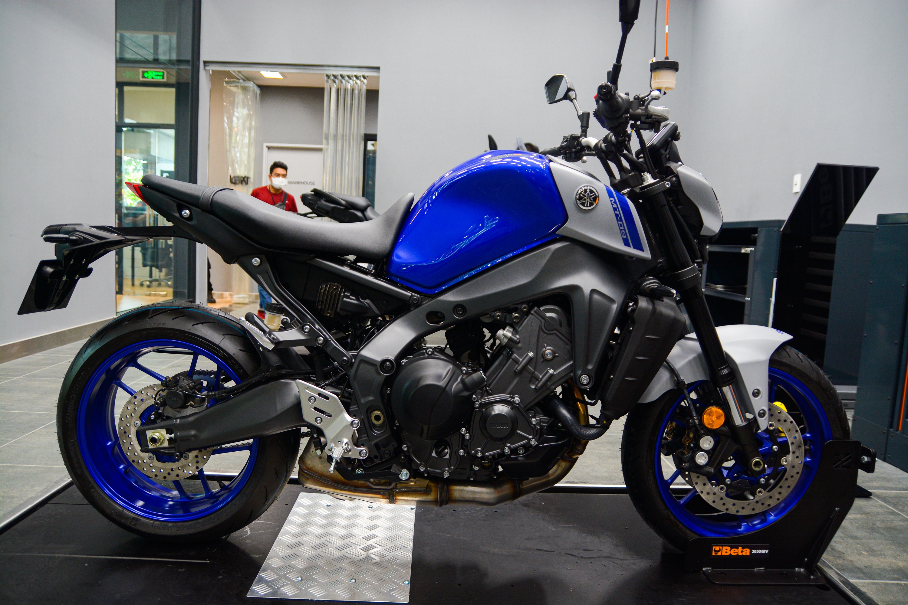 Yamaha MT-09 phân phối chính hãng có gì đặc biệt ảnh 2 Yamaha MT-09 phan phoi chinh hang co gi dac biet anh 2