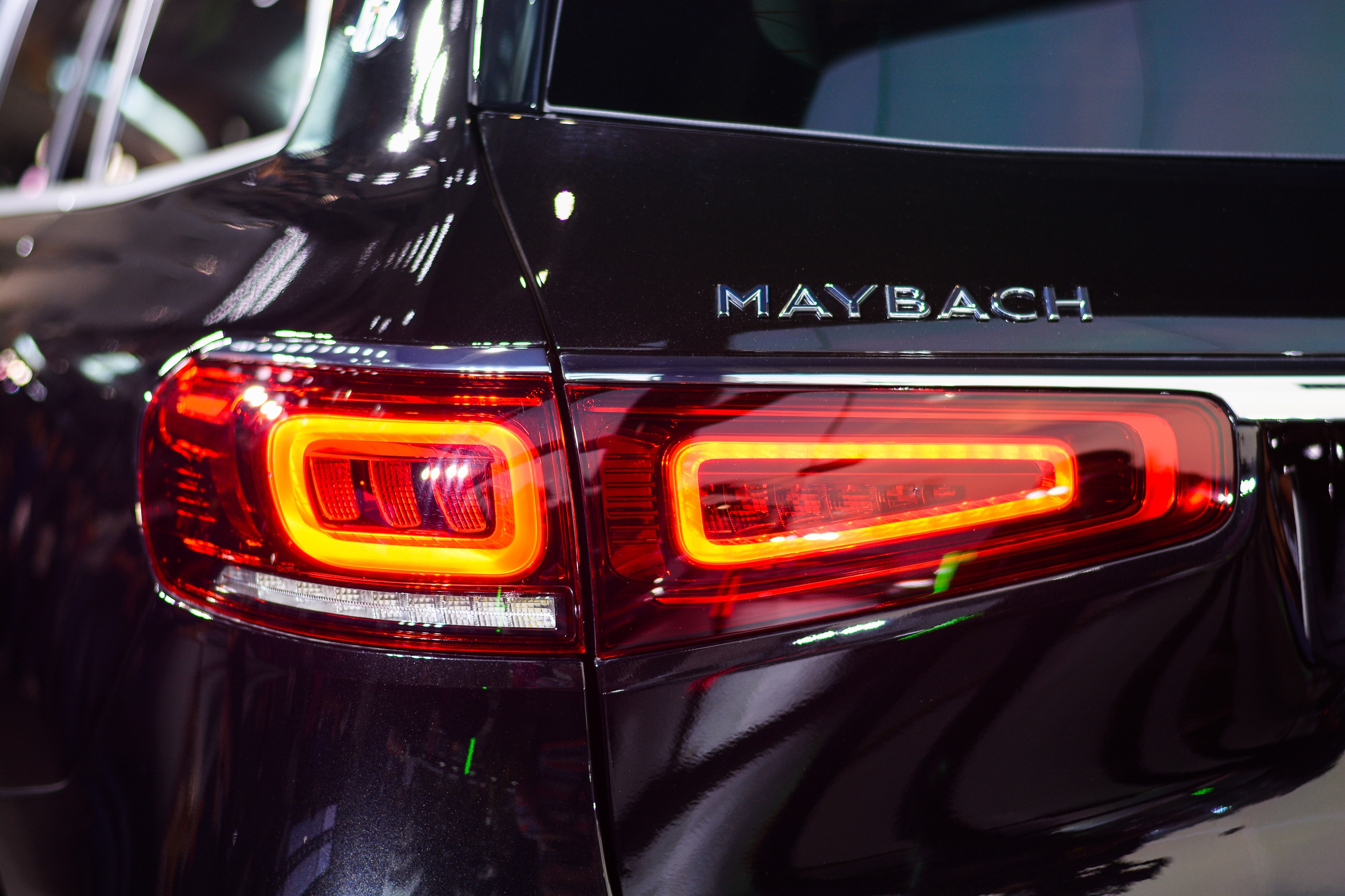 Mercedes-Maybach GLS 480 gia 8, 399 ty anh 7