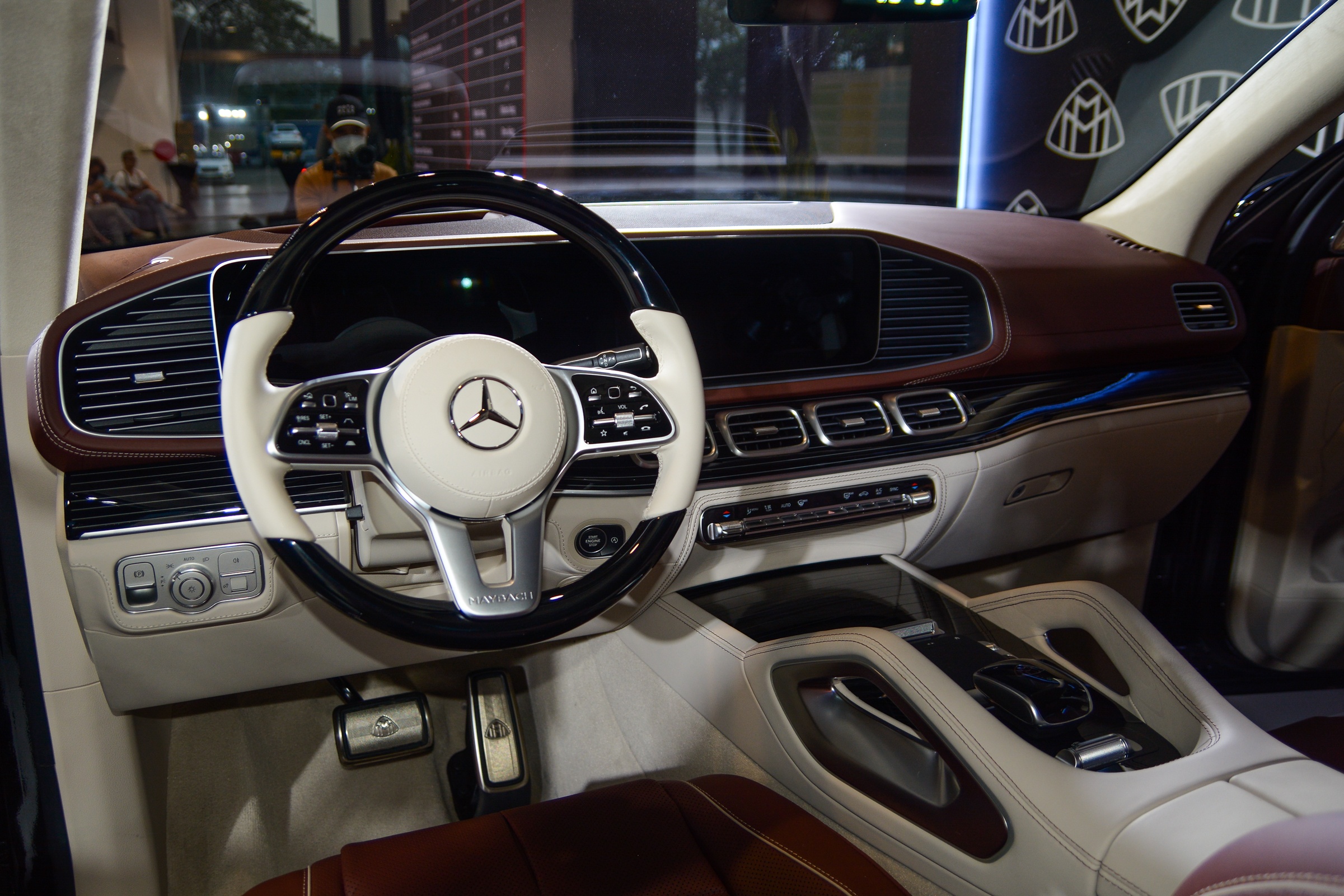 Mercedes-Maybach GLS 480 gia 8, 399 ty anh 9