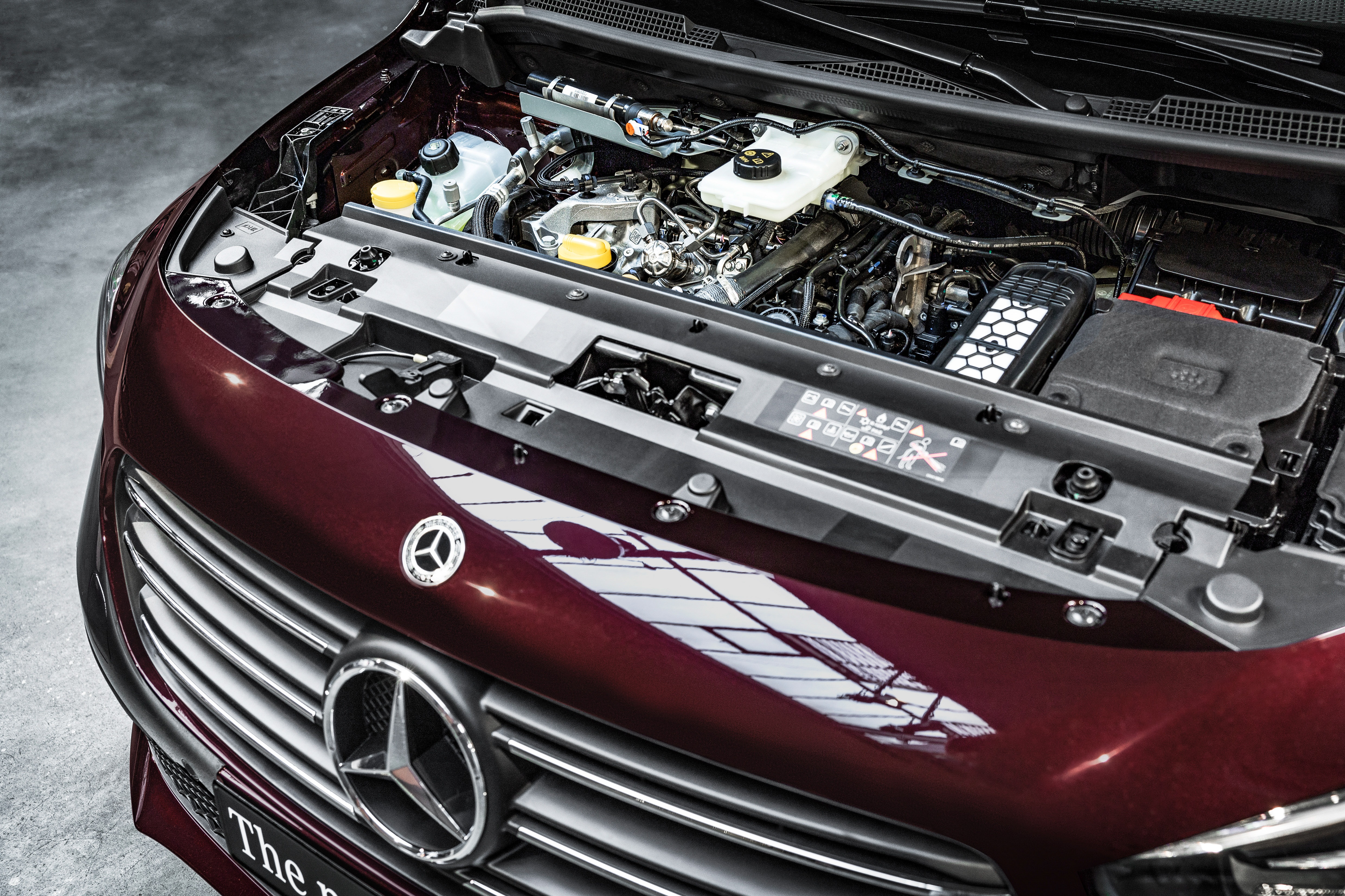 Mercedes-Benz T-Class ra mắt ảnh 10 Mercedes-Benz T-Class ra mat anh 10