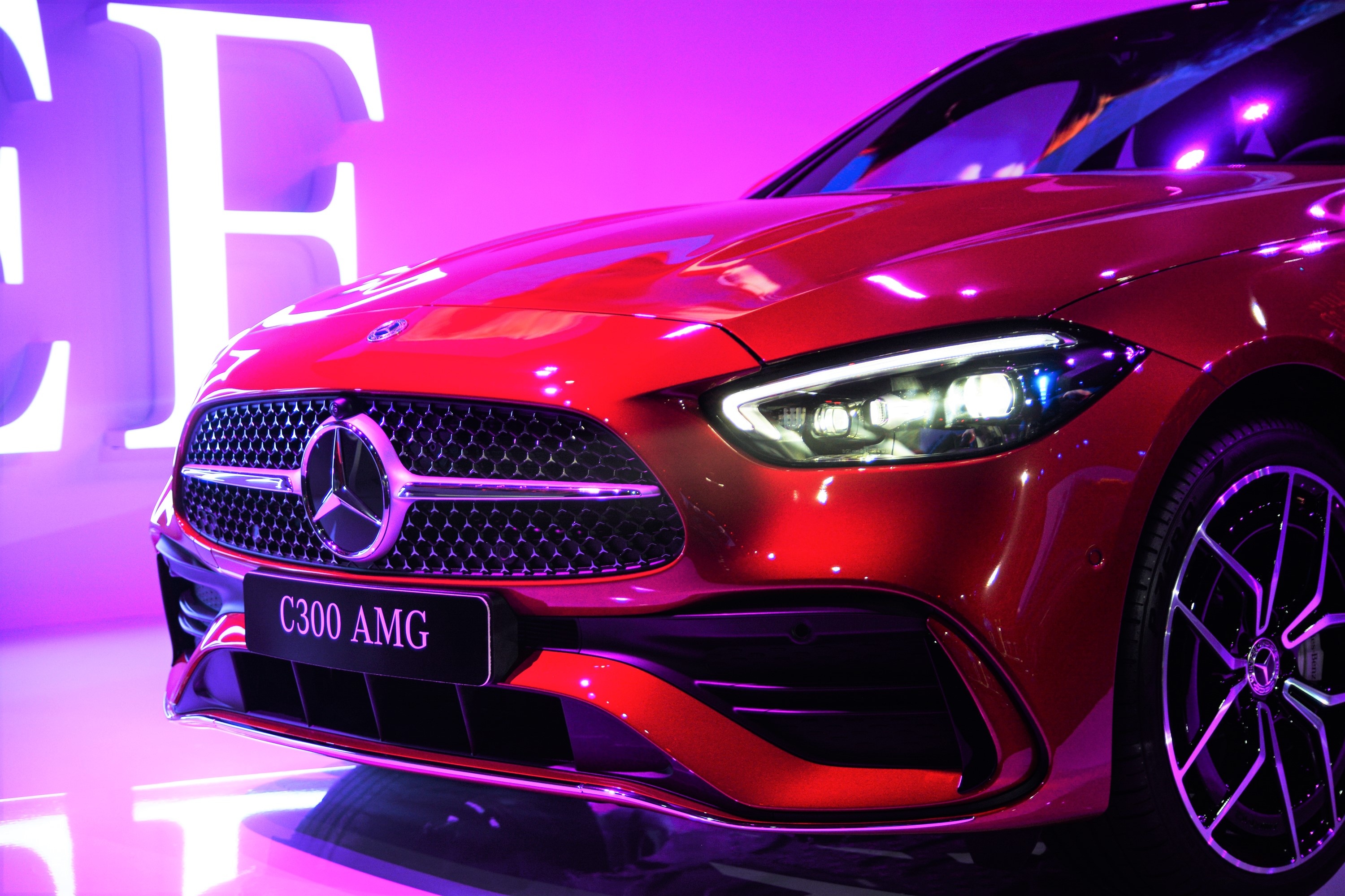 Co hoi va thach thuc cua Mercedes C-Class 2022 tai Viet Nam hinh anh