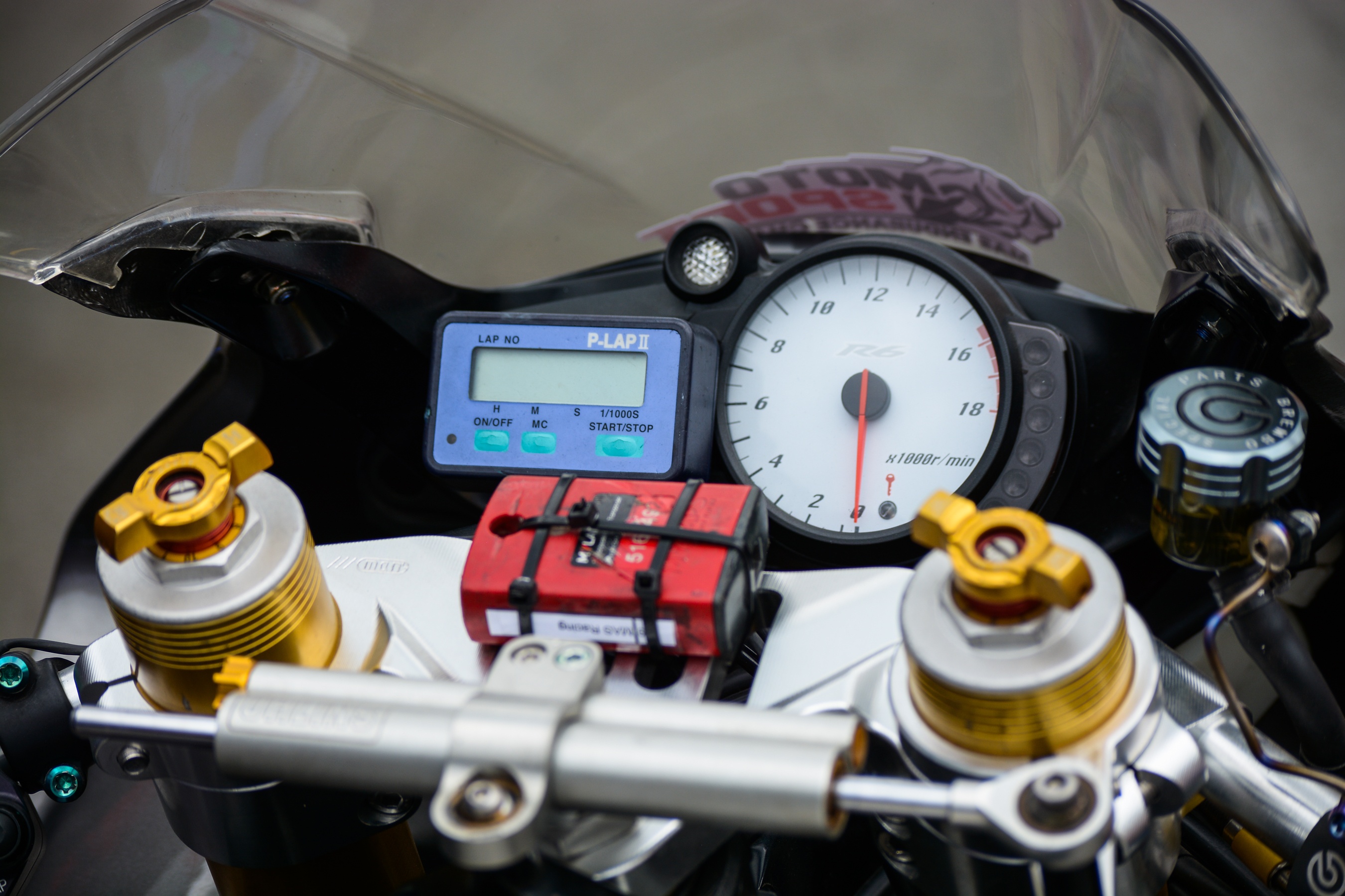 Yamaha YZF-R6 phiên bản đua tại Việt Nam ảnh 7 Yamaha YZF-R6 phien ban dua tai Viet Nam anh 7