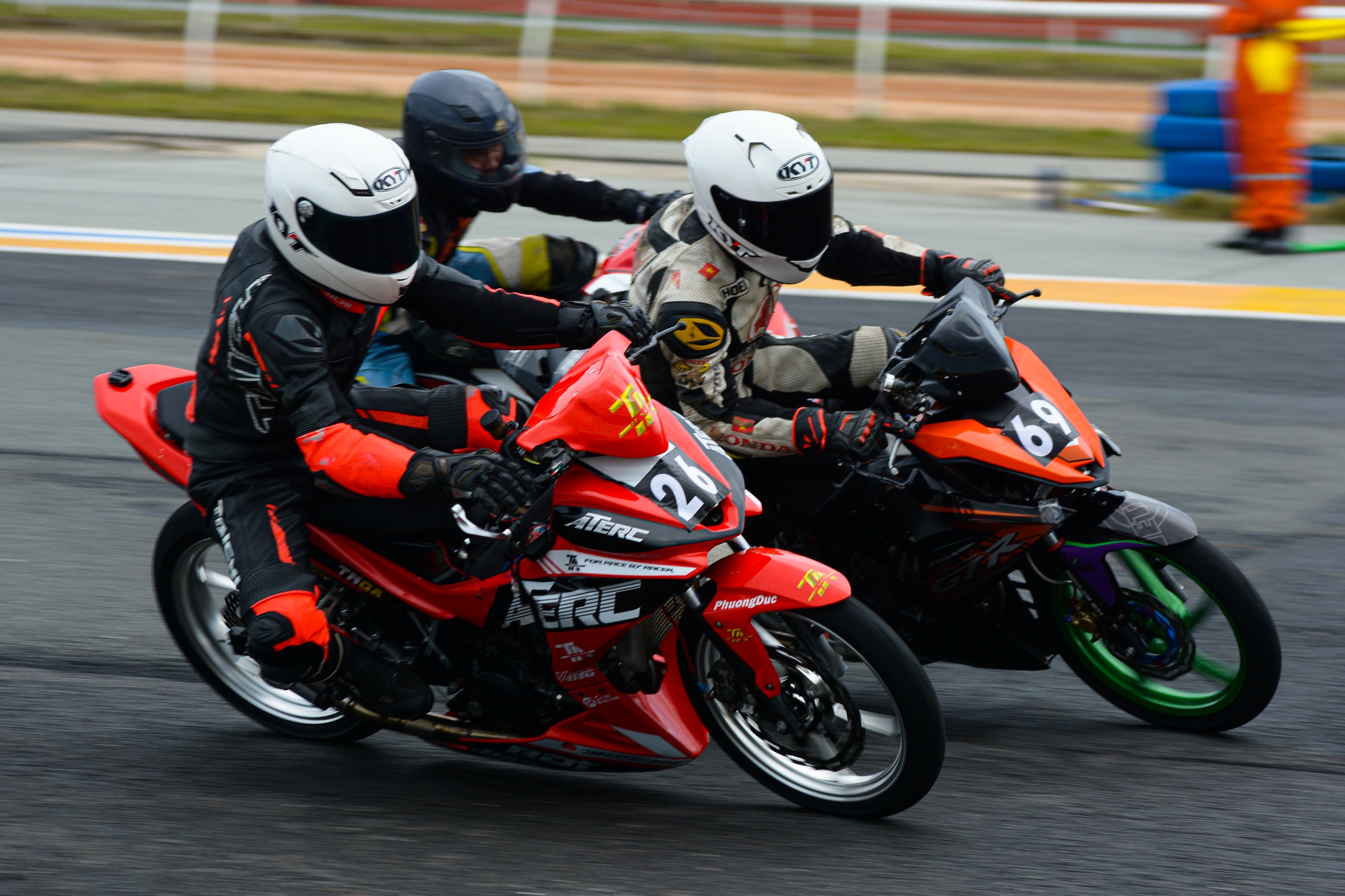 Chang 1 giai dua VMRC 2022 chinh thuc khoi tranh anh 20