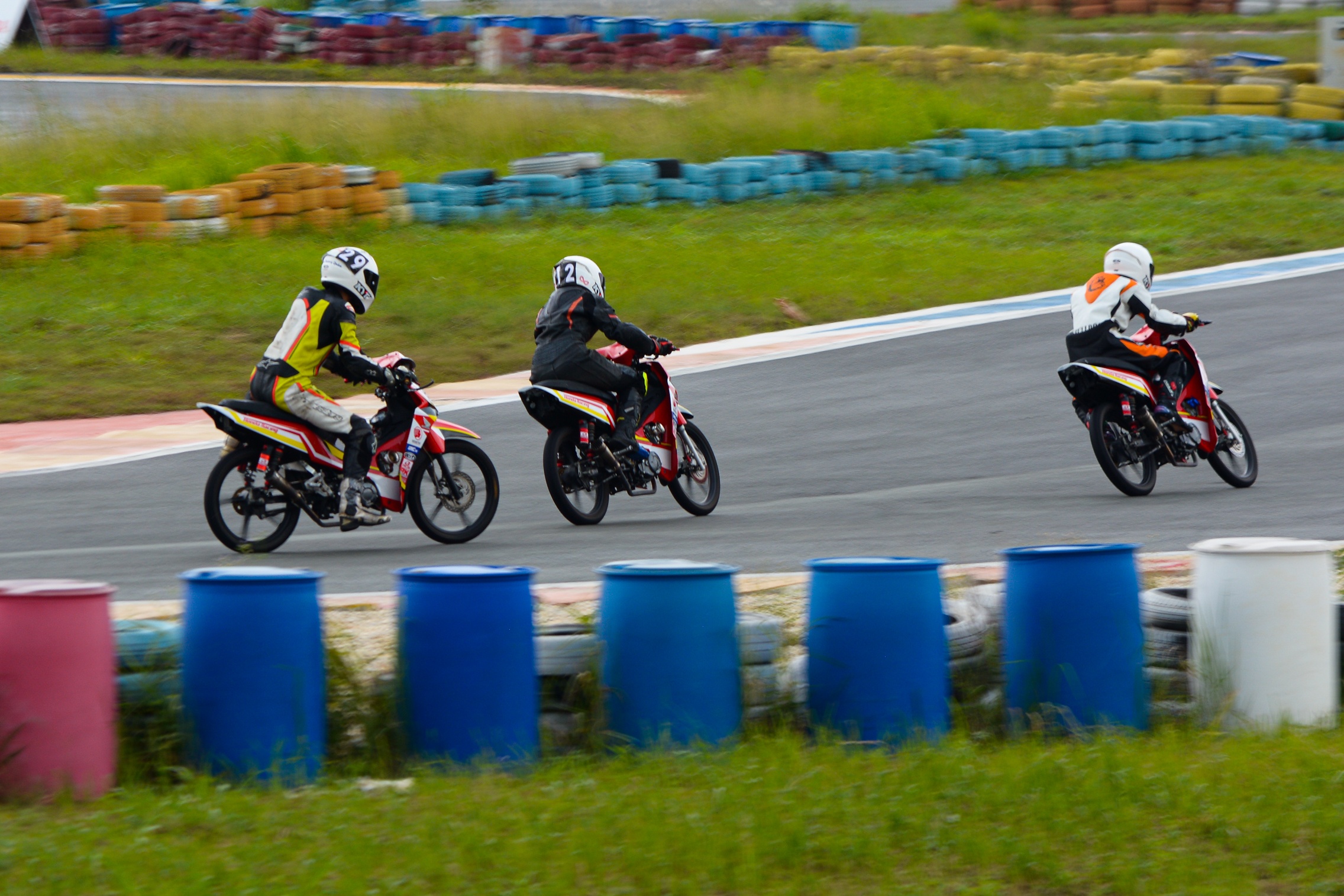 Chang 1 giai dua VMRC 2022 chinh thuc khoi tranh anh 7