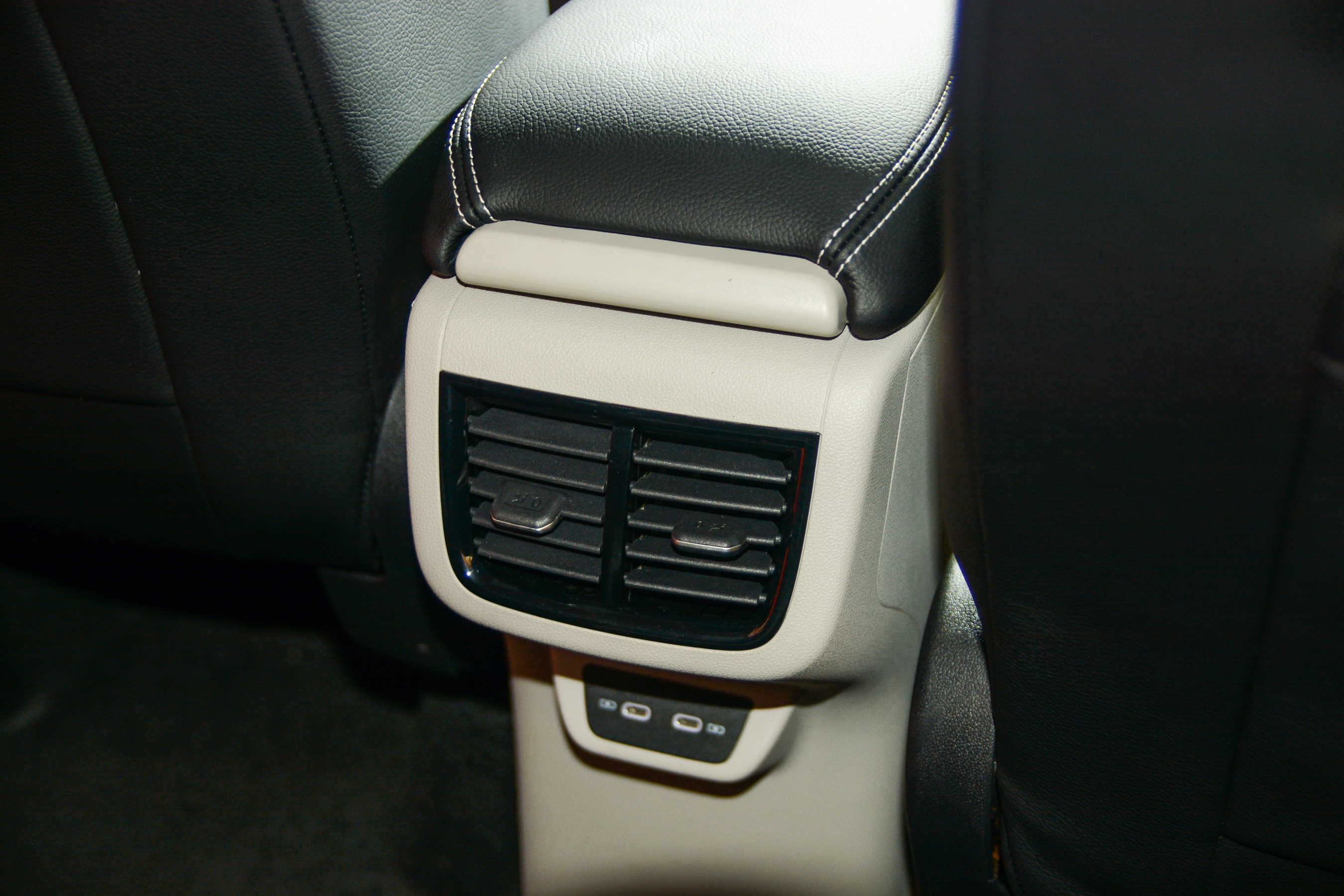 Volkswagen Viet Nam tham vong gi khi gioi thieu T-Cross anh 7