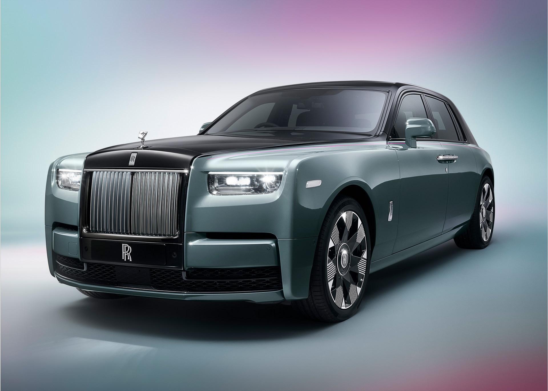 Chi tiết Rolls-Royce Phantom 2022 ảnh 1 Chi tiet Rolls-Royce Phantom 2022 anh 1
