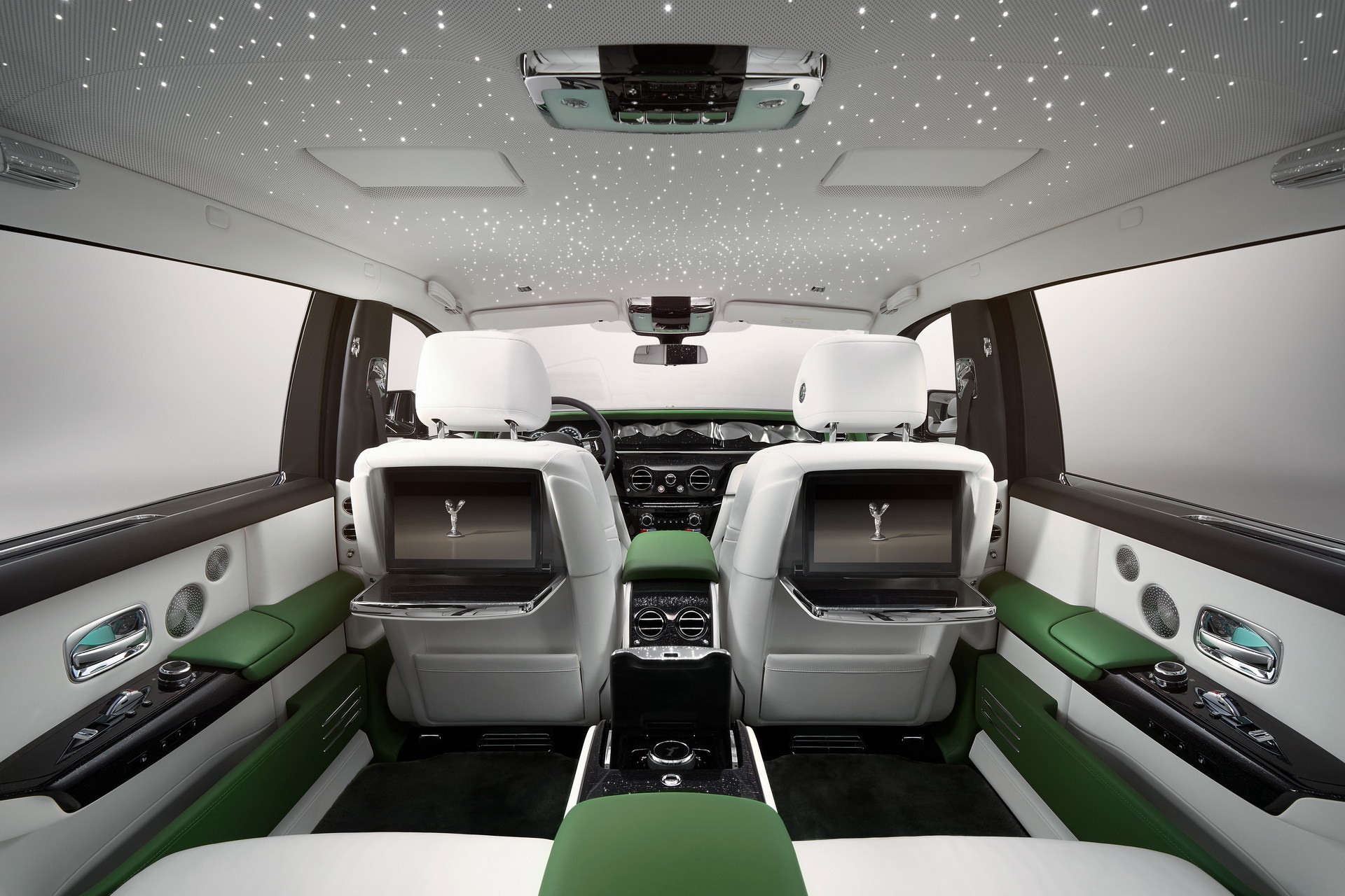 Chi tiết Rolls-Royce Phantom 2022 ảnh 8 Chi tiet Rolls-Royce Phantom 2022 anh 8