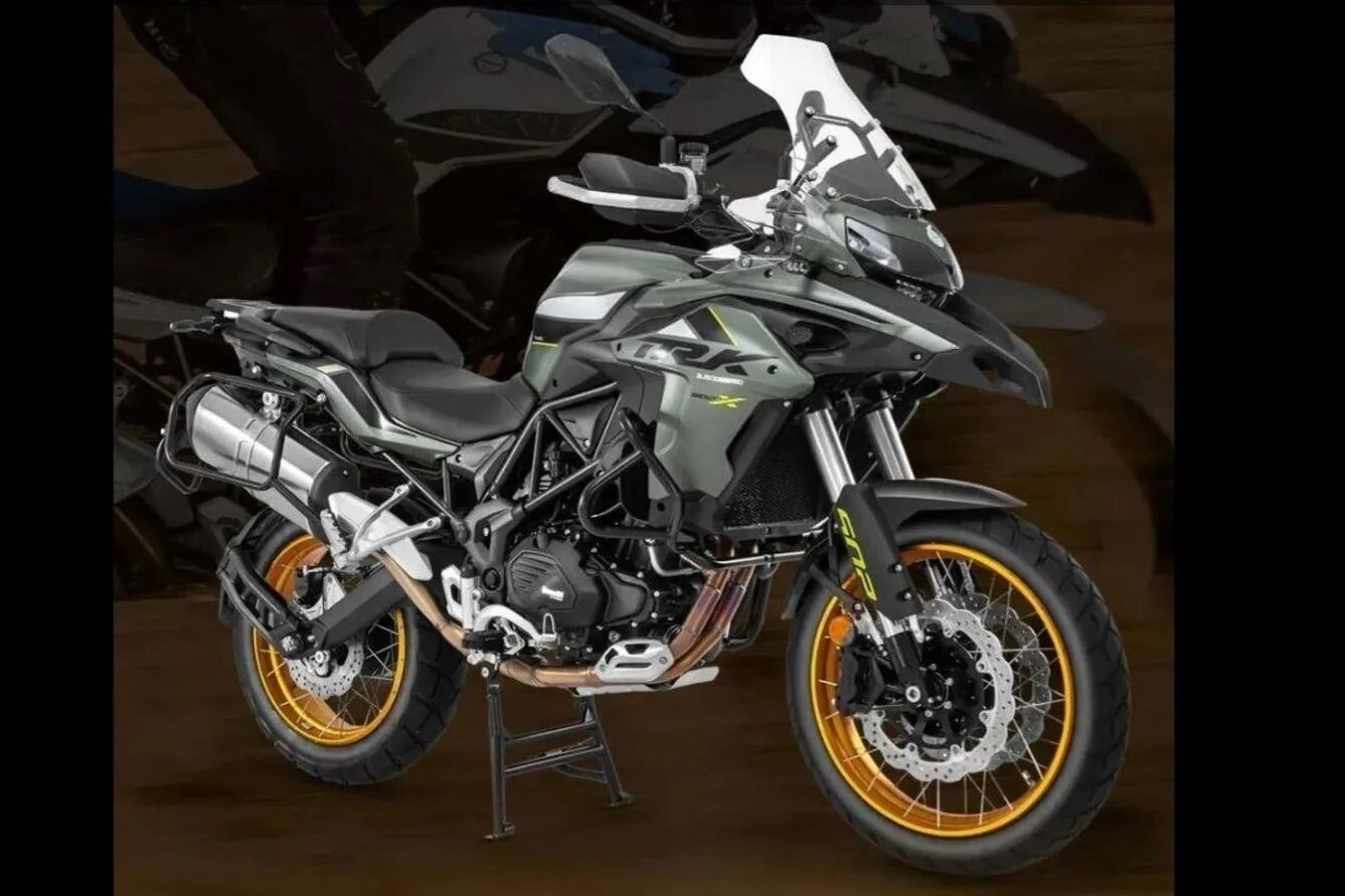 Benelli TRK 502X phien ban moi xuat hien tai Trung Quoc hinh anh