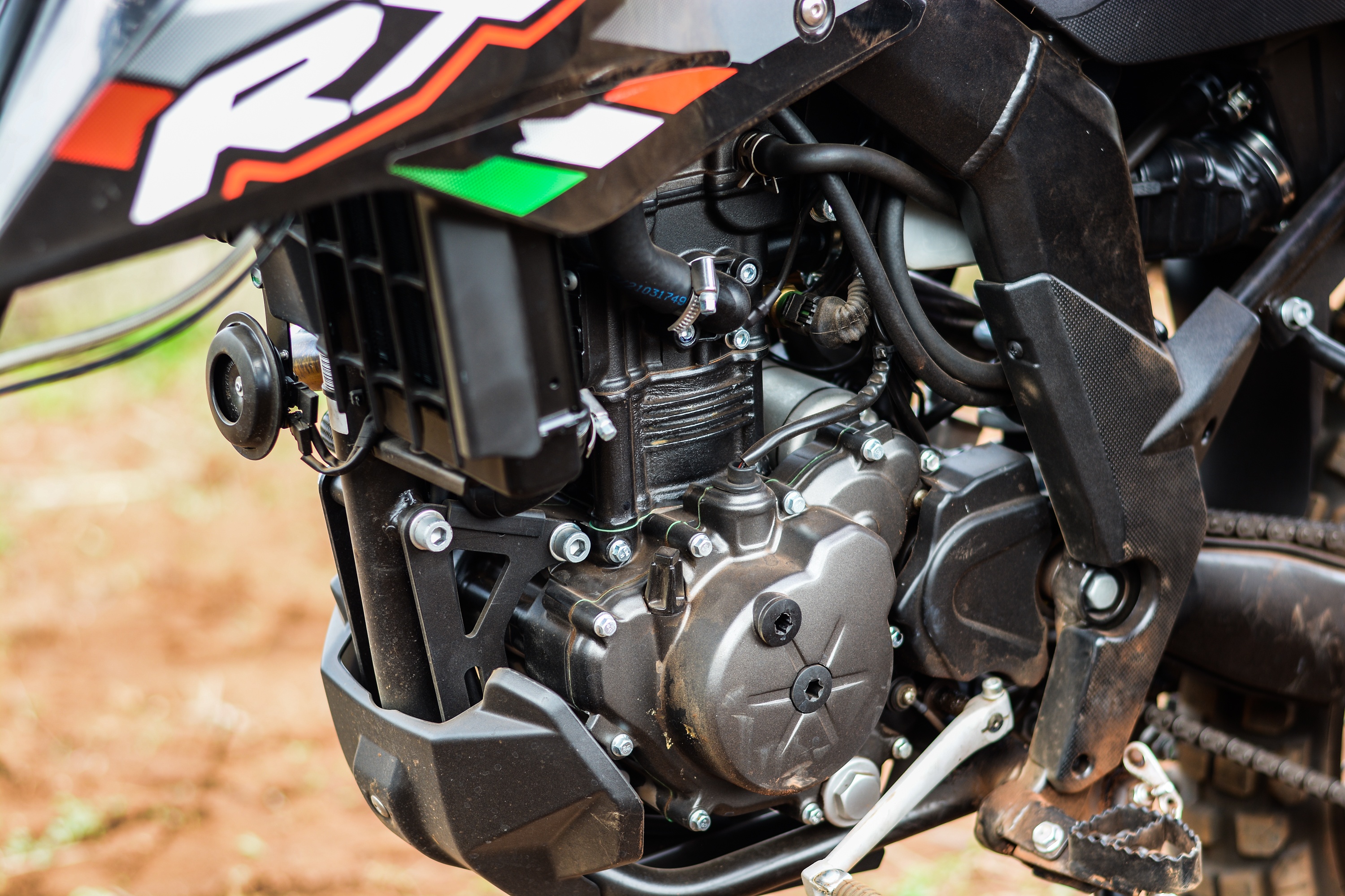 bo doi moto dia hinh Aprilia RX,  SX 125 tai Viet Nam anh 11