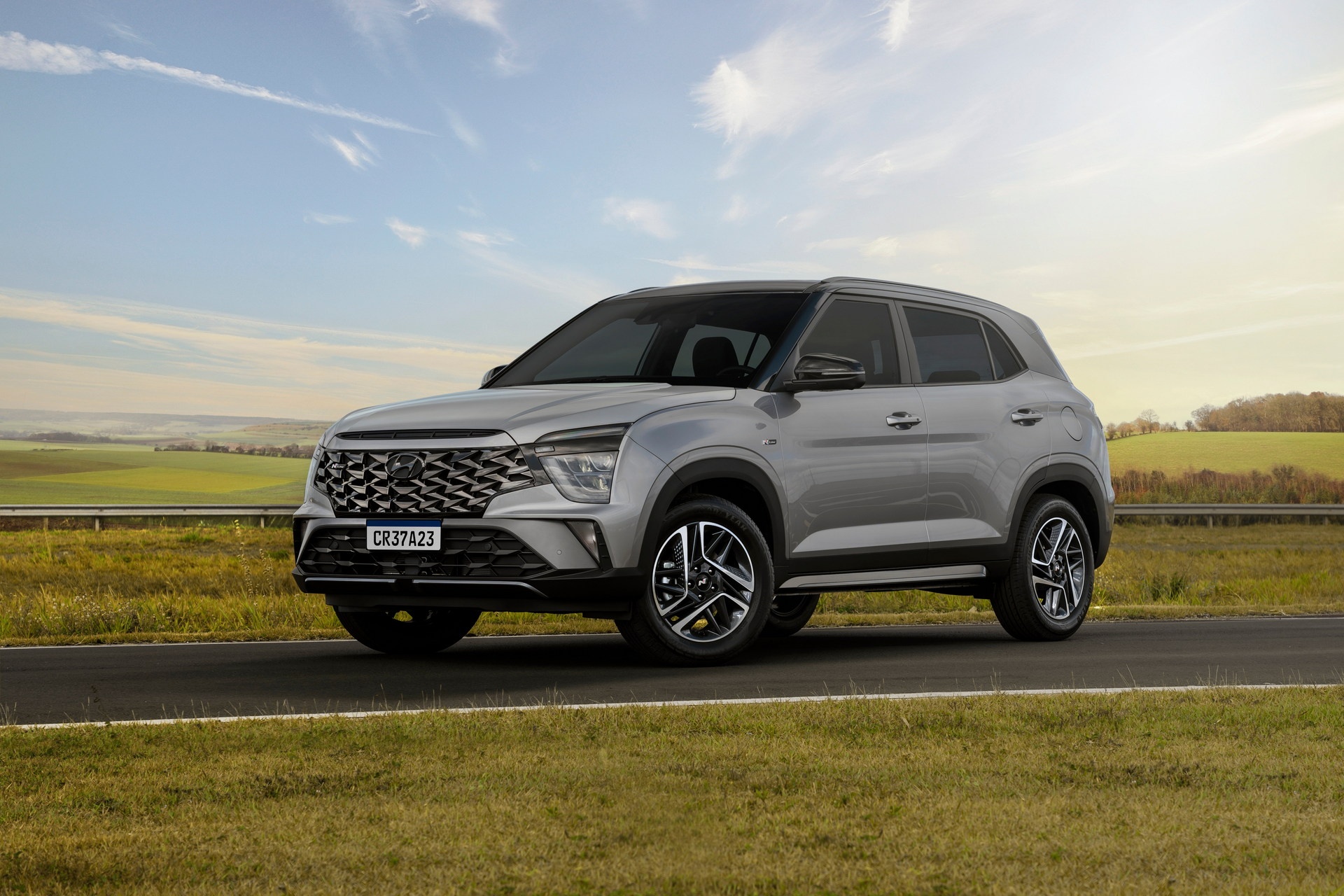 Creta N Line được giới thiệu ảnh 1 Creta N Line duoc gioi thieu anh 1