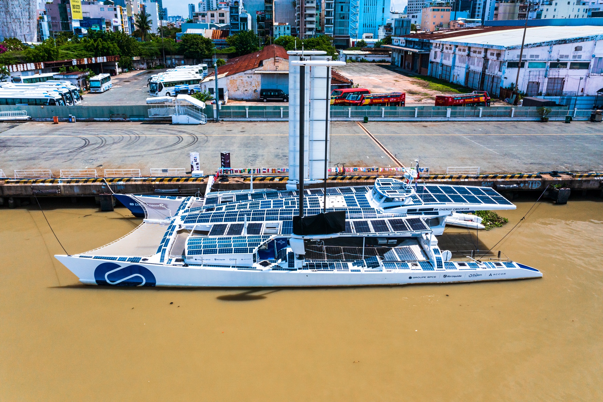 tau khong phat khi thai Energy Observer anh 1