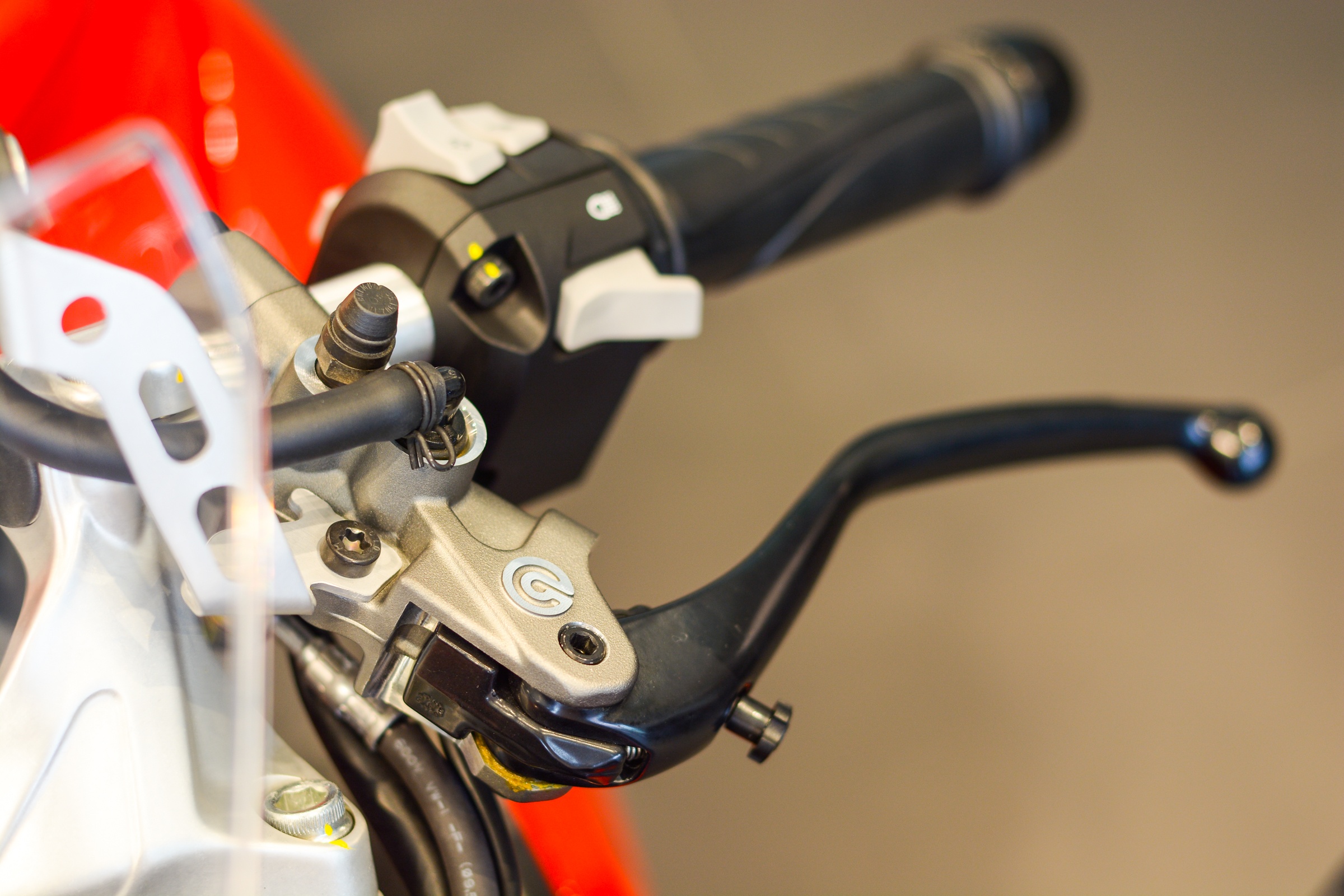 Chi tiết Ducati SuperSport 950 S ảnh 6 Chi tiet Ducati SuperSport 950 S anh 6