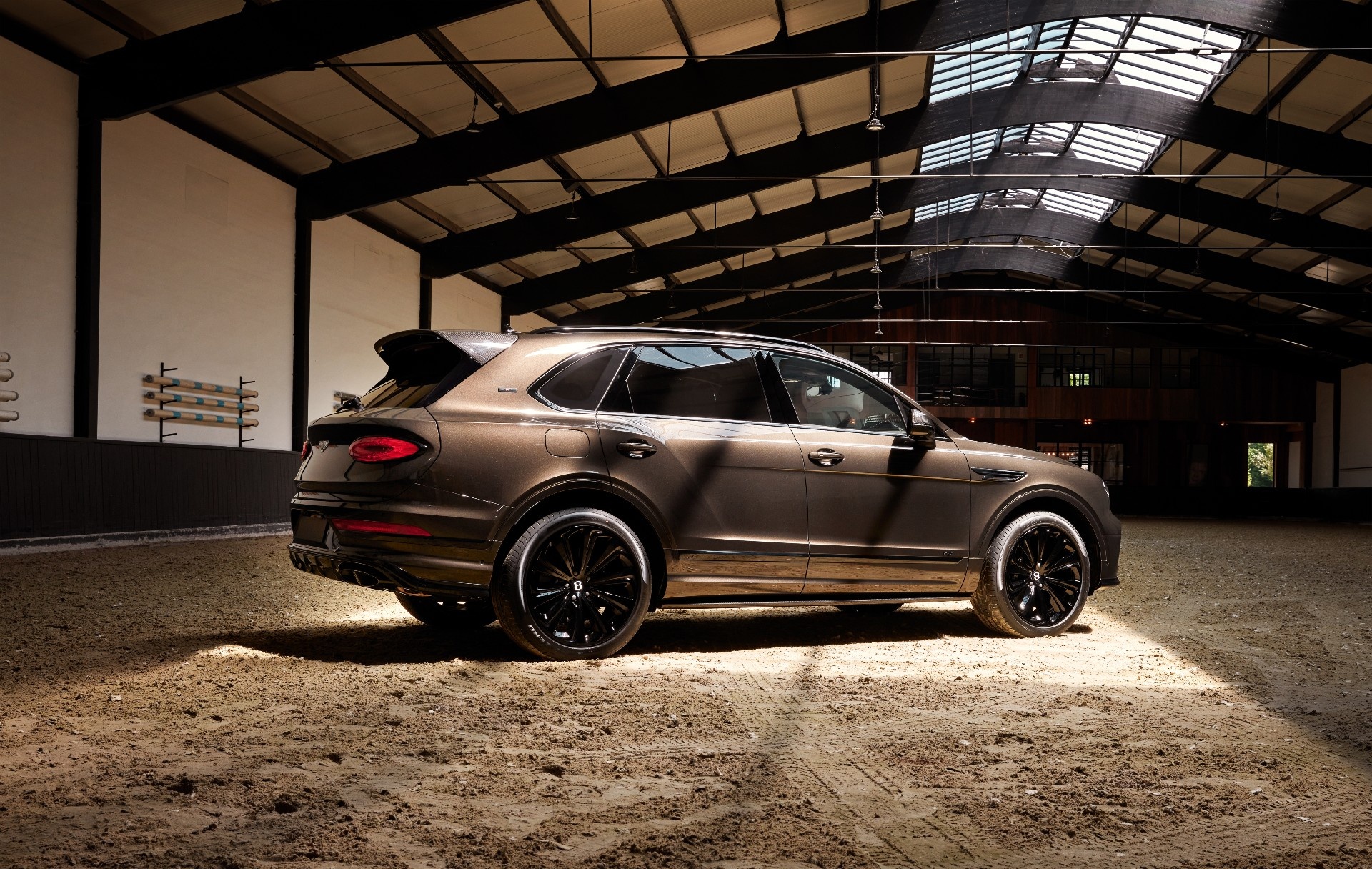 Bentley Bentayga phiên bản giới hạn 10 chiếc ảnh 2 Bentley Bentayga phien ban gioi han 10 chiec anh 2