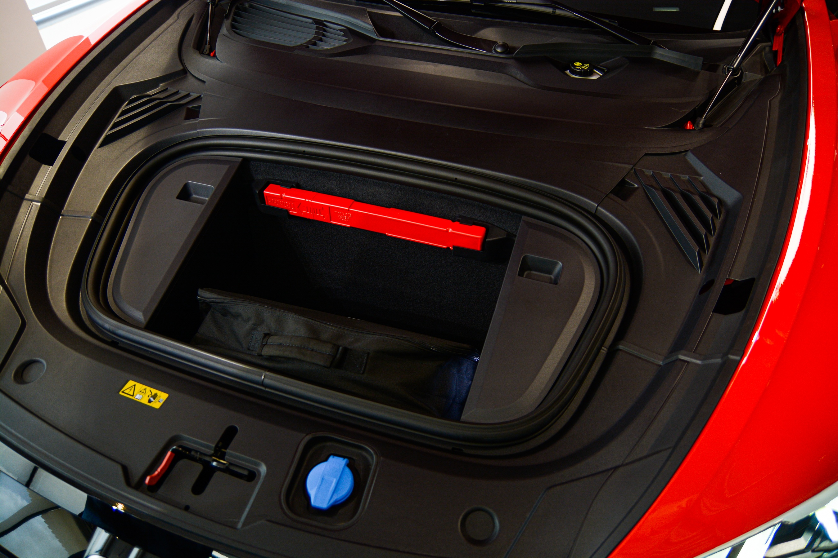 Cận cảnh Audi e-tron GT ảnh 11 Can canh Audi e-tron GT anh 11