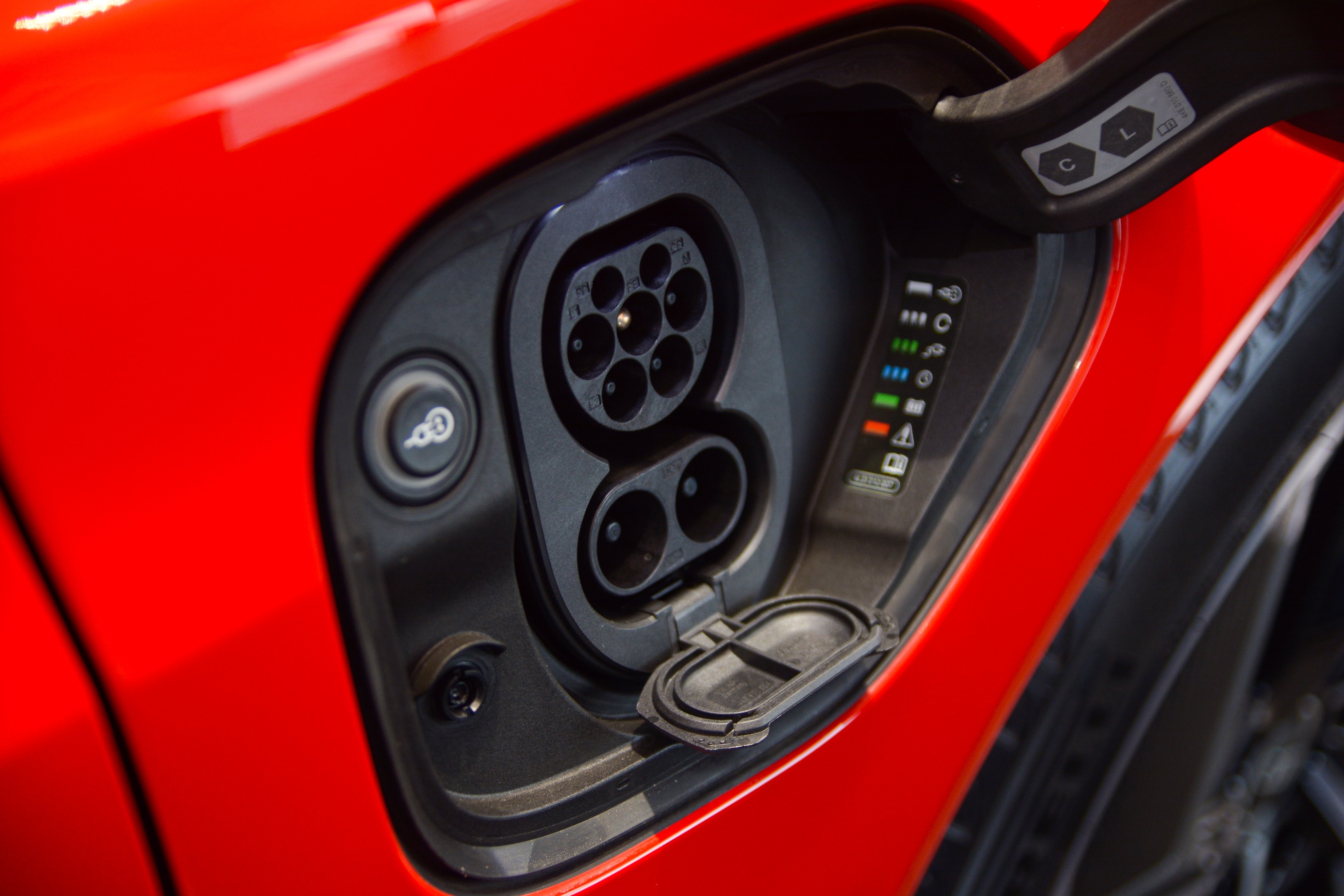 Cận cảnh Audi e-tron GT ảnh 9 Can canh Audi e-tron GT anh 9