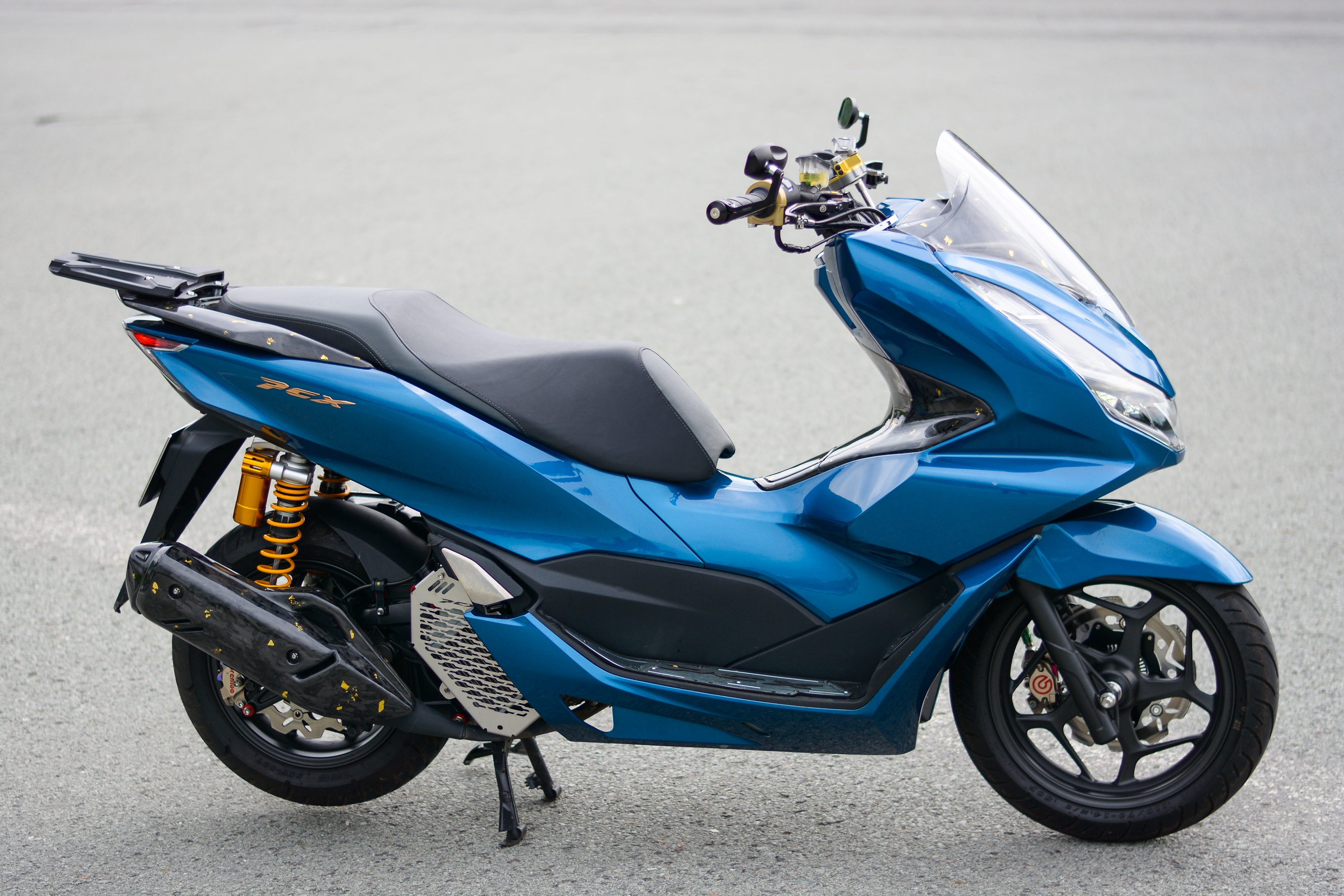 Honda PCX 160 voi goi nang cap hon 200 trieu dong anh 13